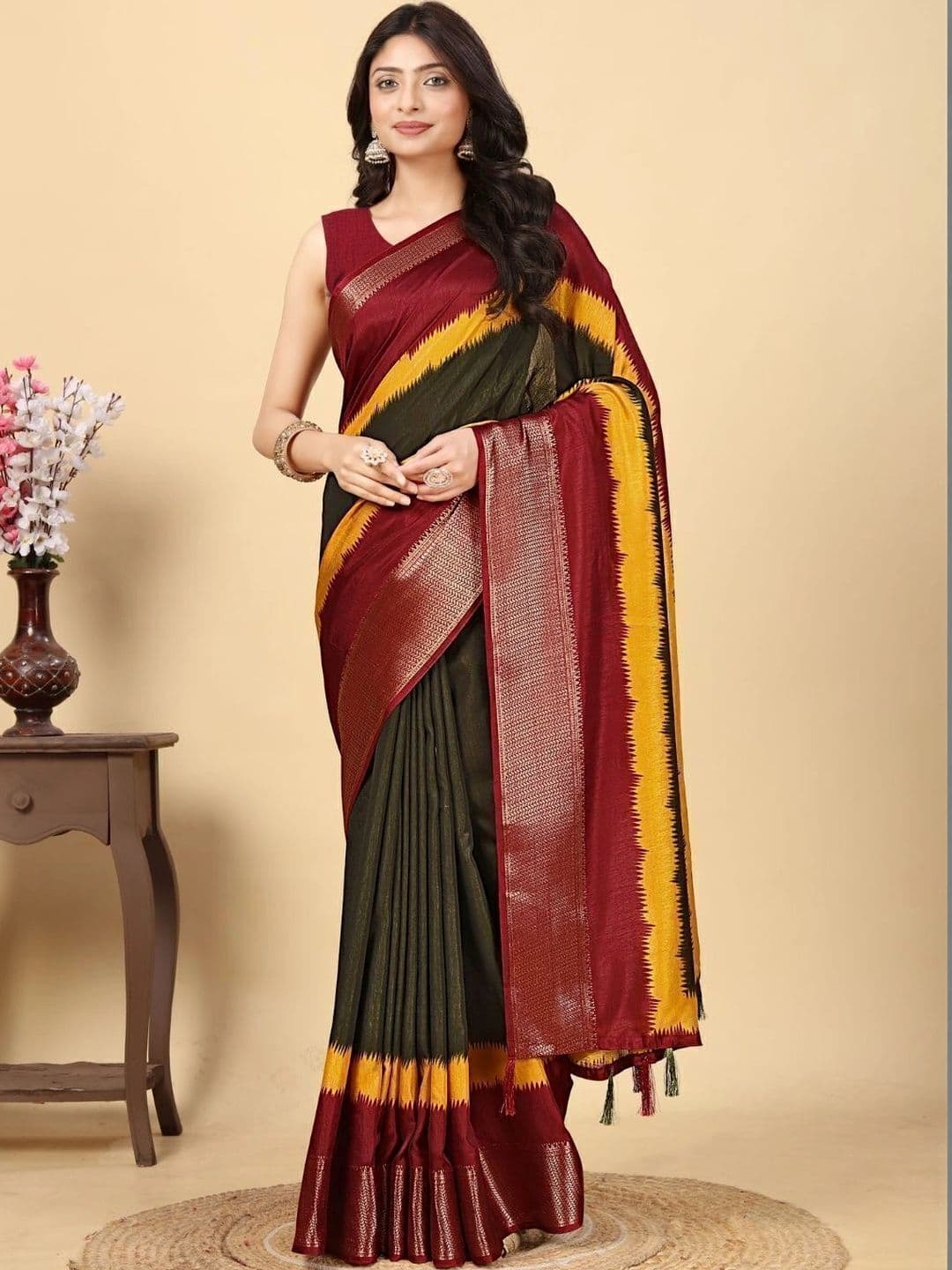 J 6 DESIGNER Ombre Zari Silk Cotton Bandhani Saree - view 1