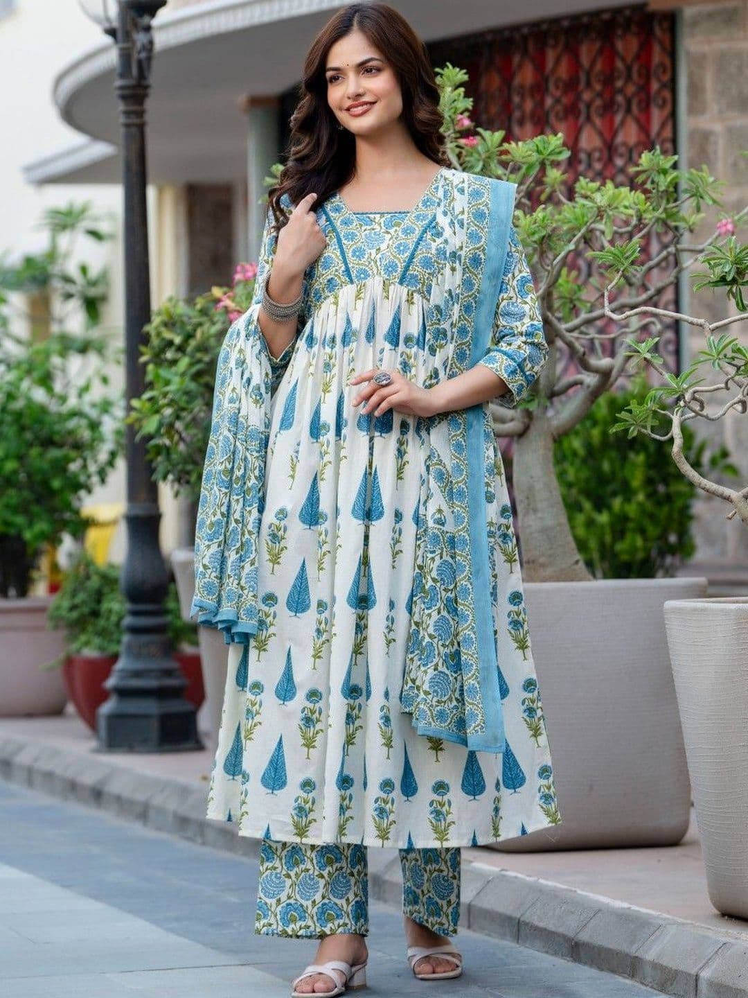 Anouk Women Floral Printed Tiered Pure Cotton Kurta with Trousers & With Dupatta - view 1