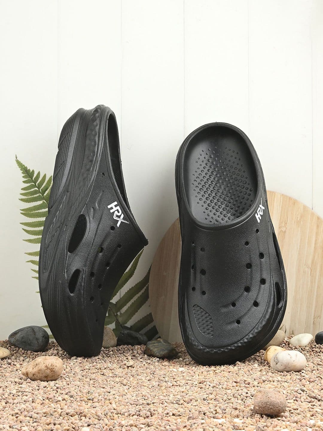 HRX by Hrithik Roshan Men Clogs Flip Flops - view 1