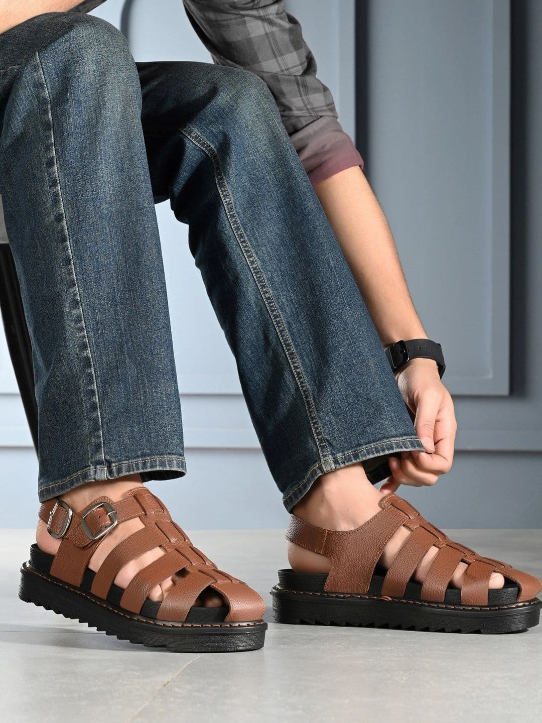 House of Pataudi Men Leather Fisherman Sandals - view 1