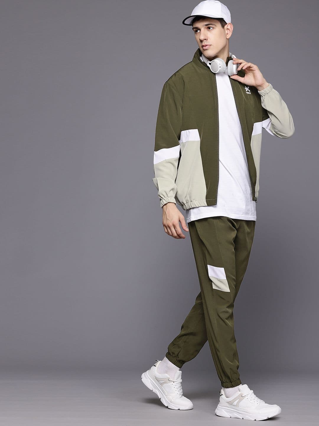 HRX by Hrithik Roshan Men Colourblocked Lifestyle Tracksuit - view 1