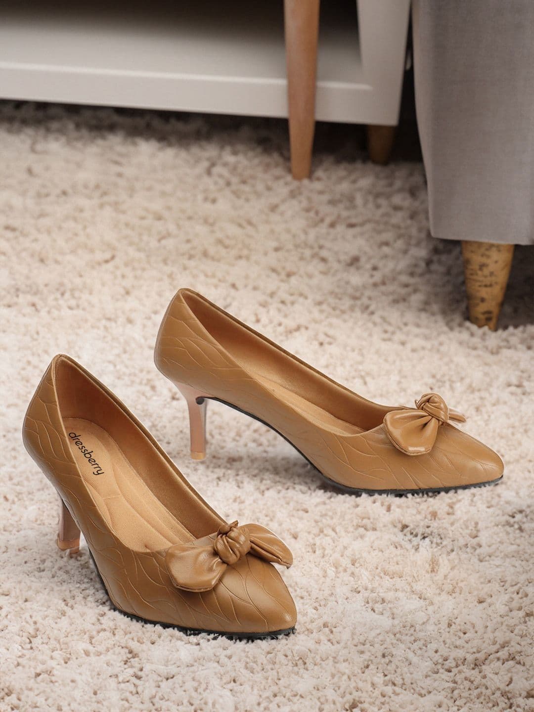 DressBerry Beige Textured Pointed Toe Slim Pumps With Bows - view 1