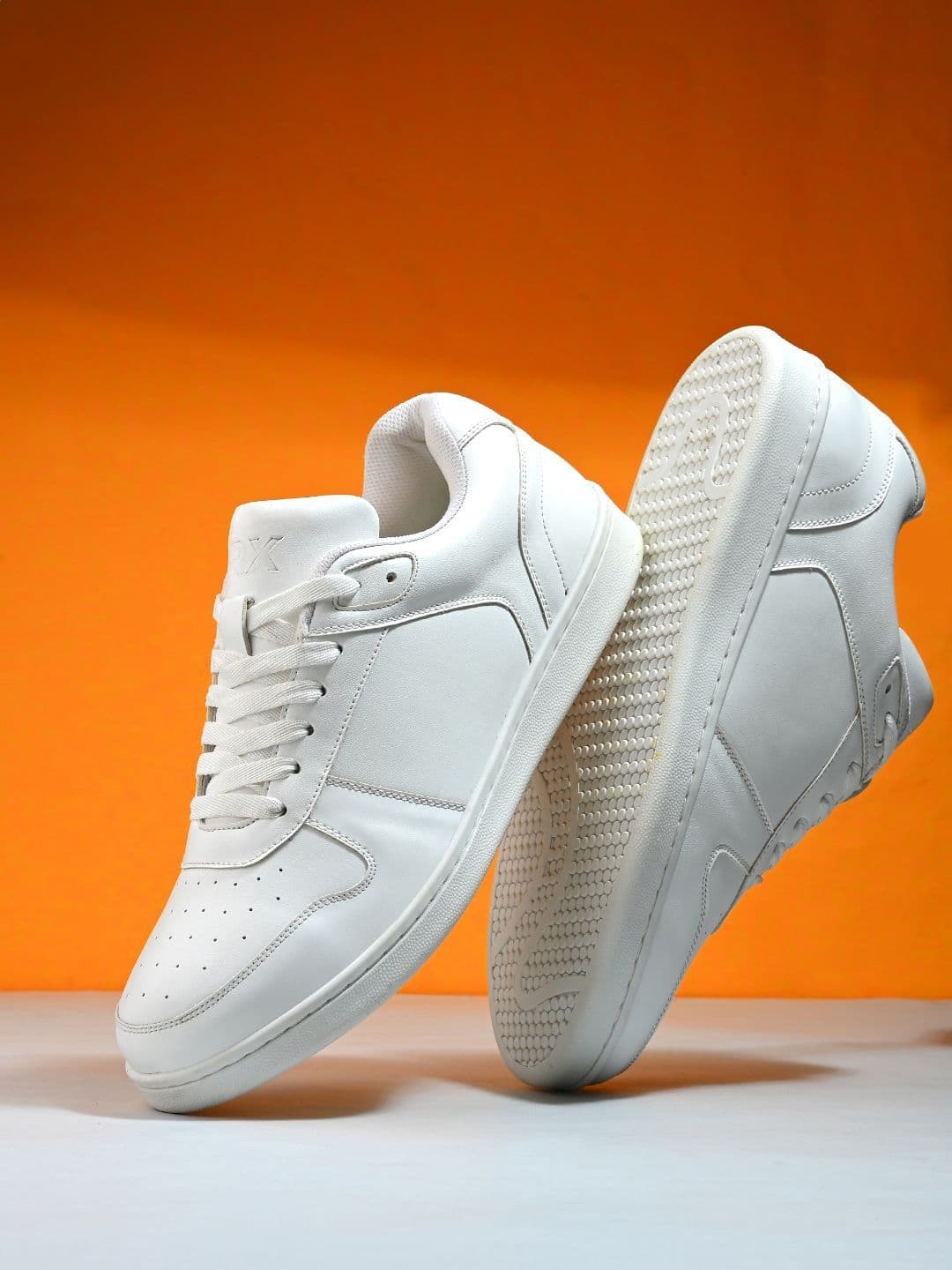 HRX by Hrithik Roshan Solid Unisex Sneakers - view 1