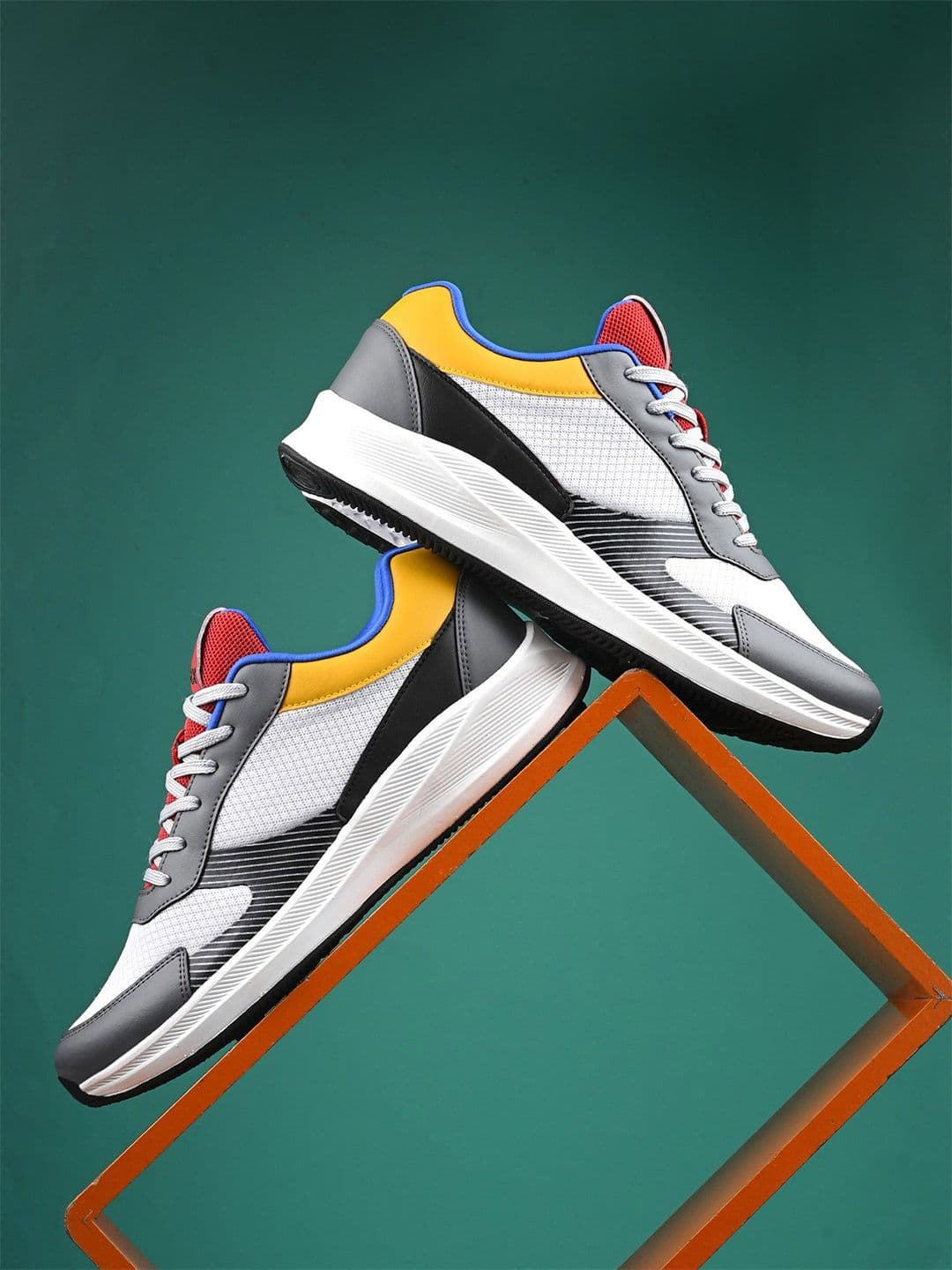 HRX by Hrithik Roshan Men Mesh Lace-Ups Running Non-Marking Shoes - view 1