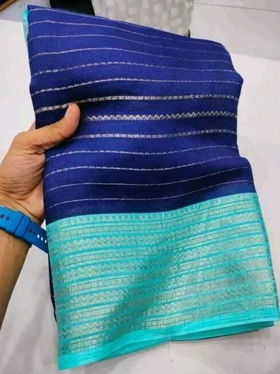 HOUSE OF VARNATANTU Striped Zari Silk Blend Saree - view 1