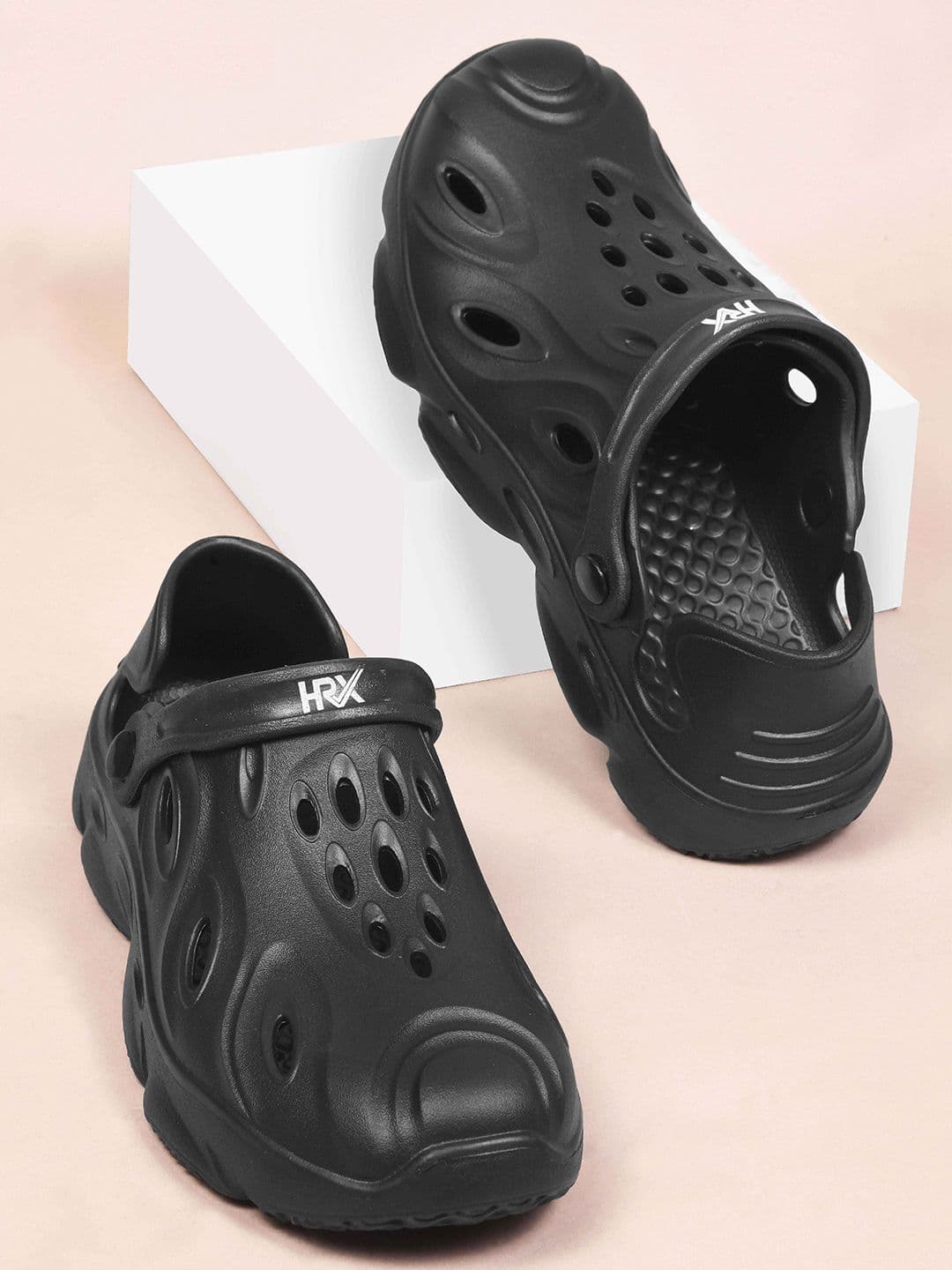 HRX by Hrithik Roshan Men Rubber Regular Clogs - view 1