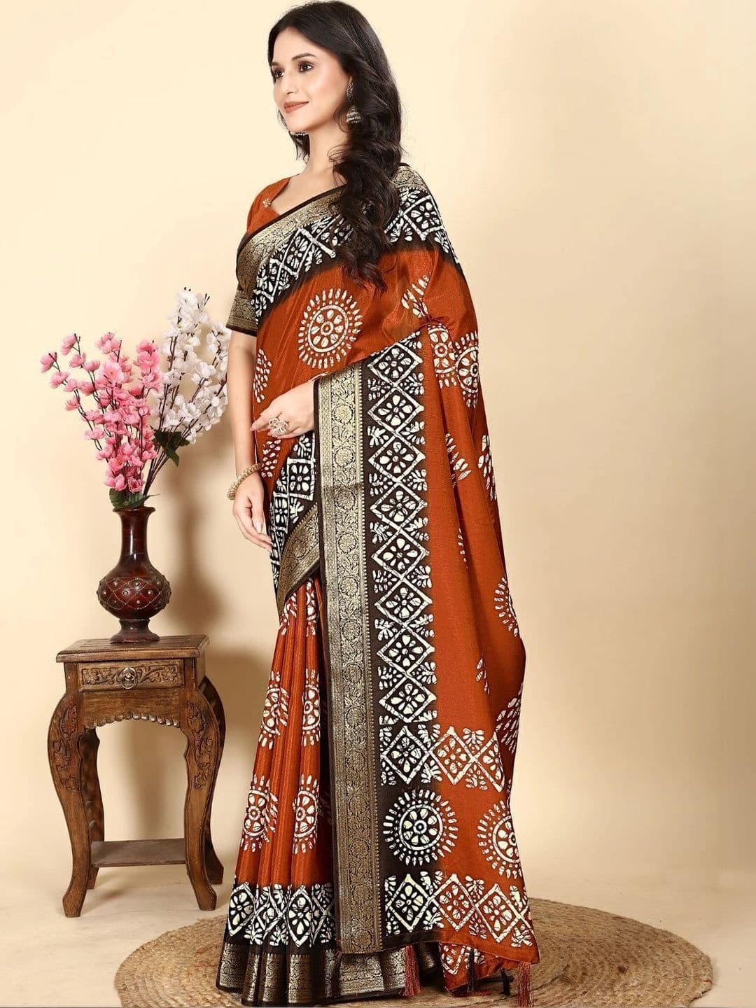 SSHAGUN LIFESTYLE Batik Saree - view 1