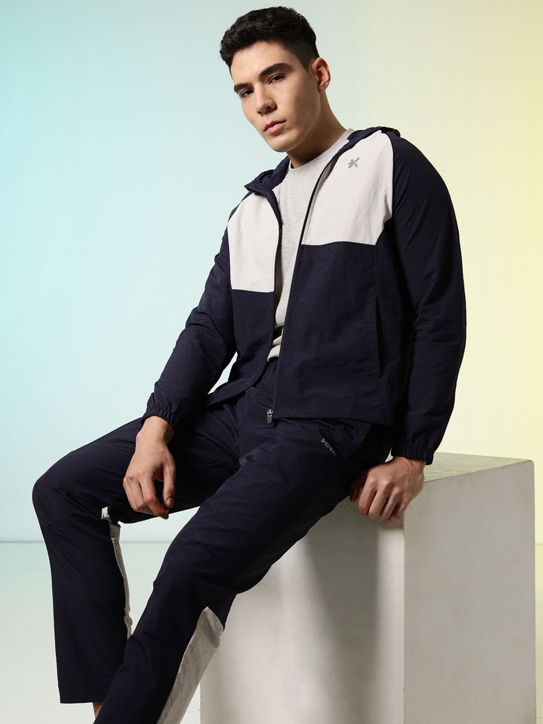 HRX by Hrithik Roshan Sports52 wear Colourblocked Hooded Rapid-Dry Running Tracksuit - view 1