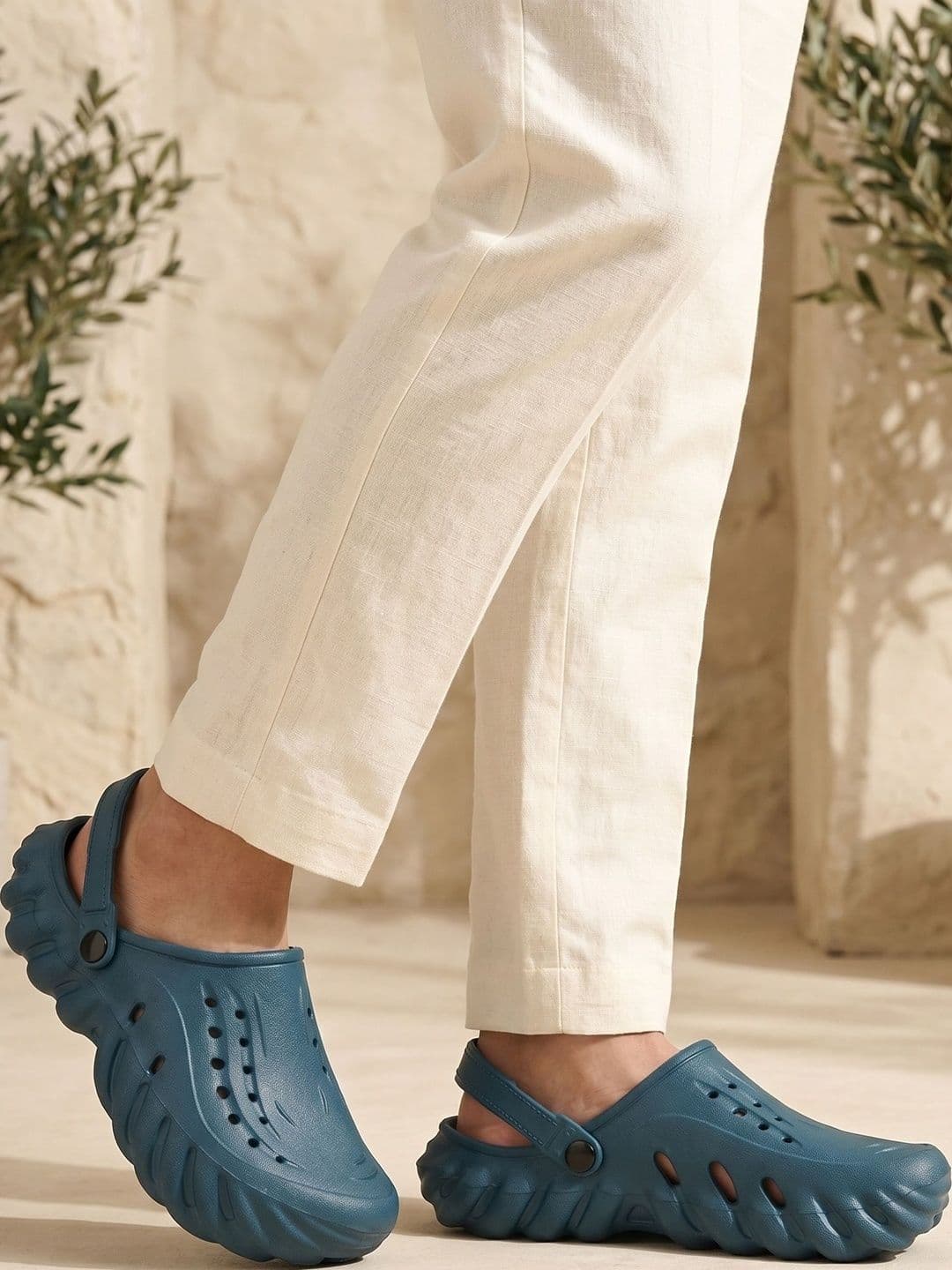HRX by Hrithik Roshan Lightweight Summer Trendy Comfort Fit Clogs - view 1