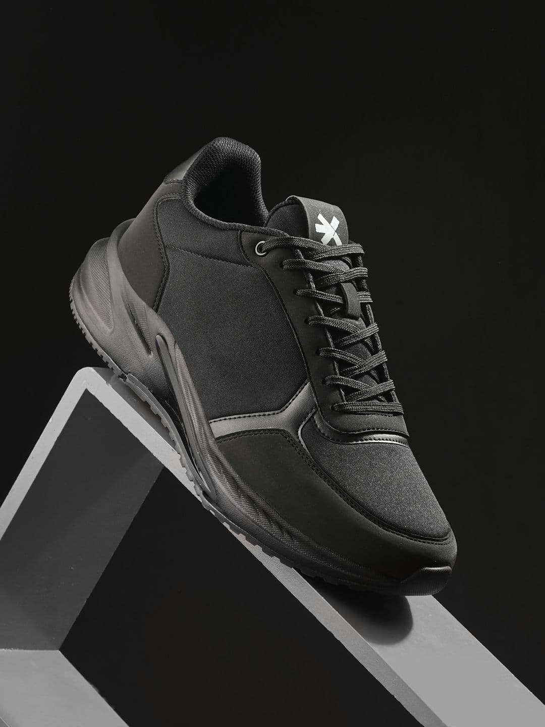 HRX by Hrithik Roshan Men FIGHTER Black Textured Running Shoes - view 1
