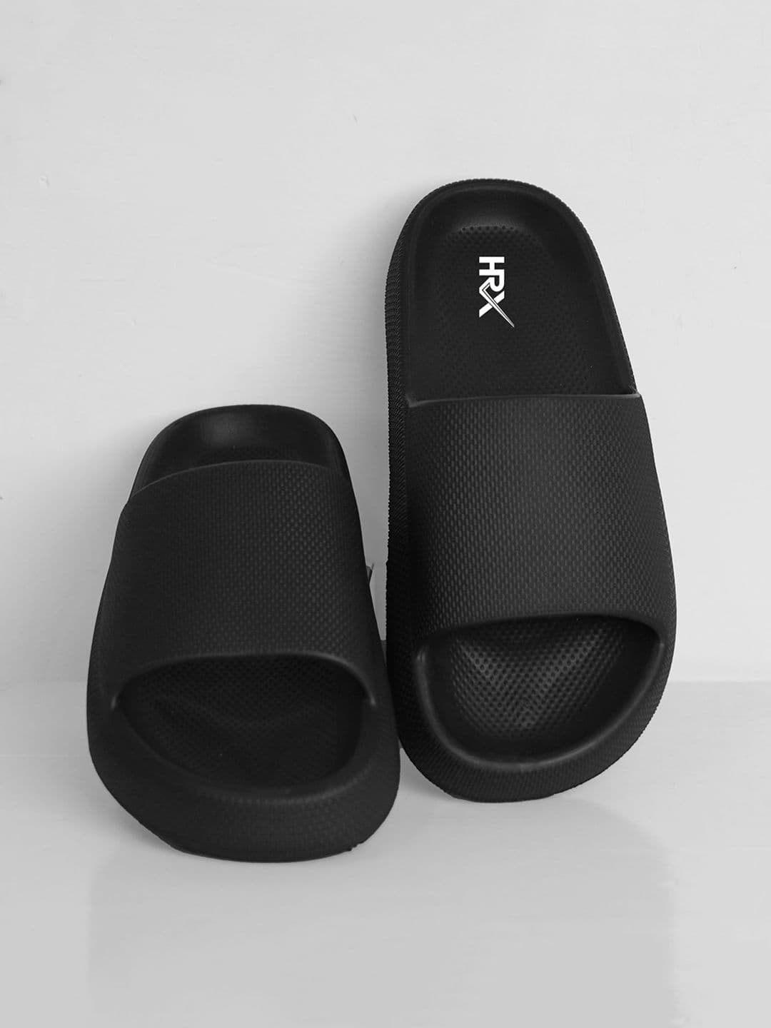 HRX by Hrithik Roshan Self Design Sliders - view 1