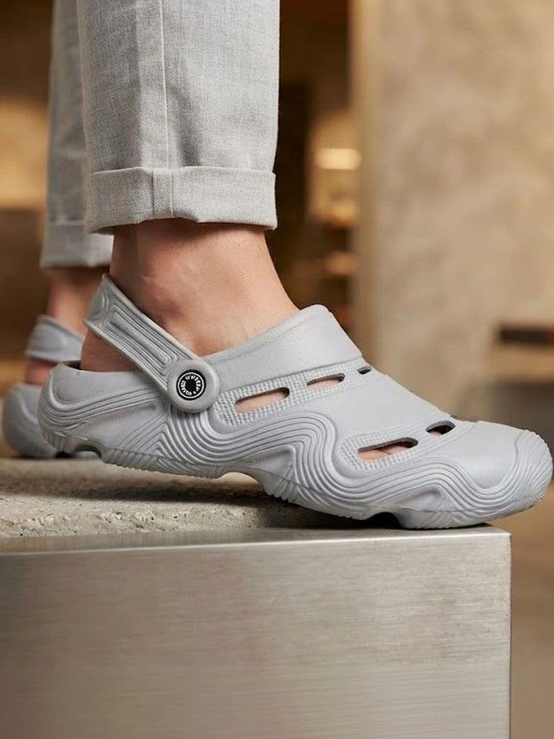 Roadster Men Clogs Sandals - view 1