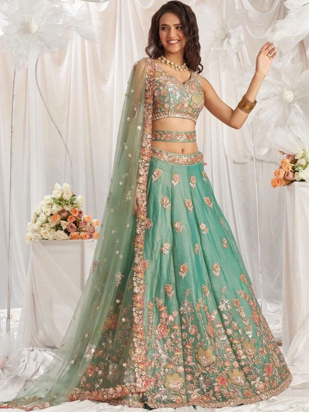 Poshak Bazaar Embroidered Sequinned Semi-Stitched Lehenga & Unstitched Blouse With Dupatta - view 1