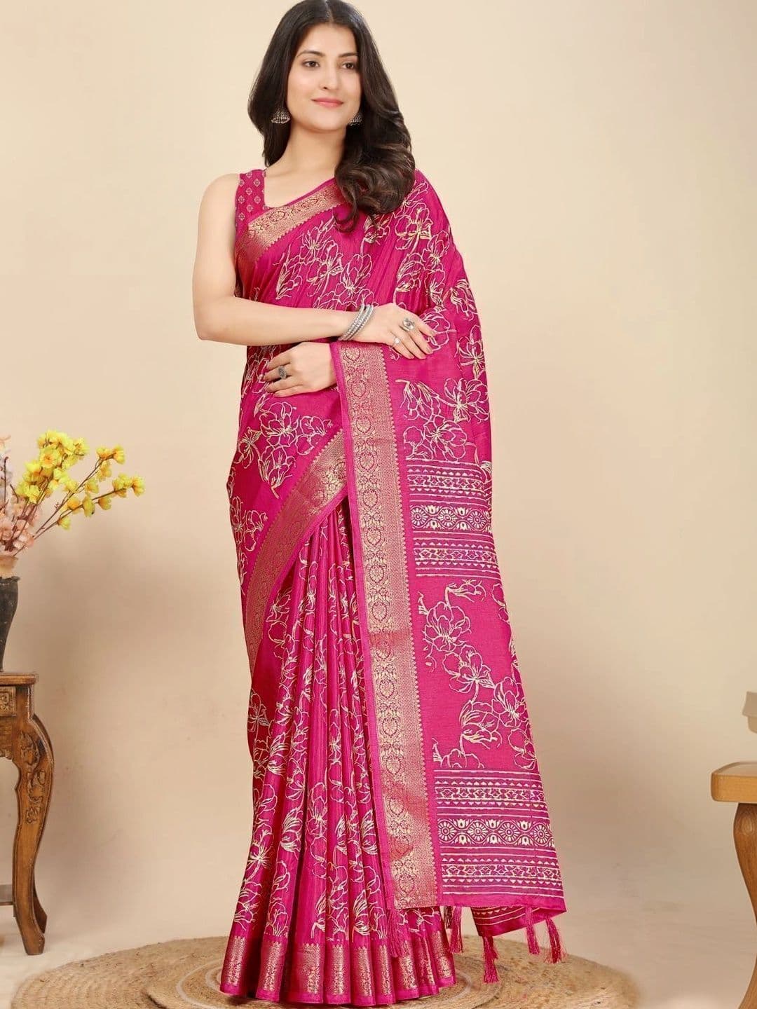 HOUSE OF VARNATANTU Zari Art Silk Arani Saree - view 1
