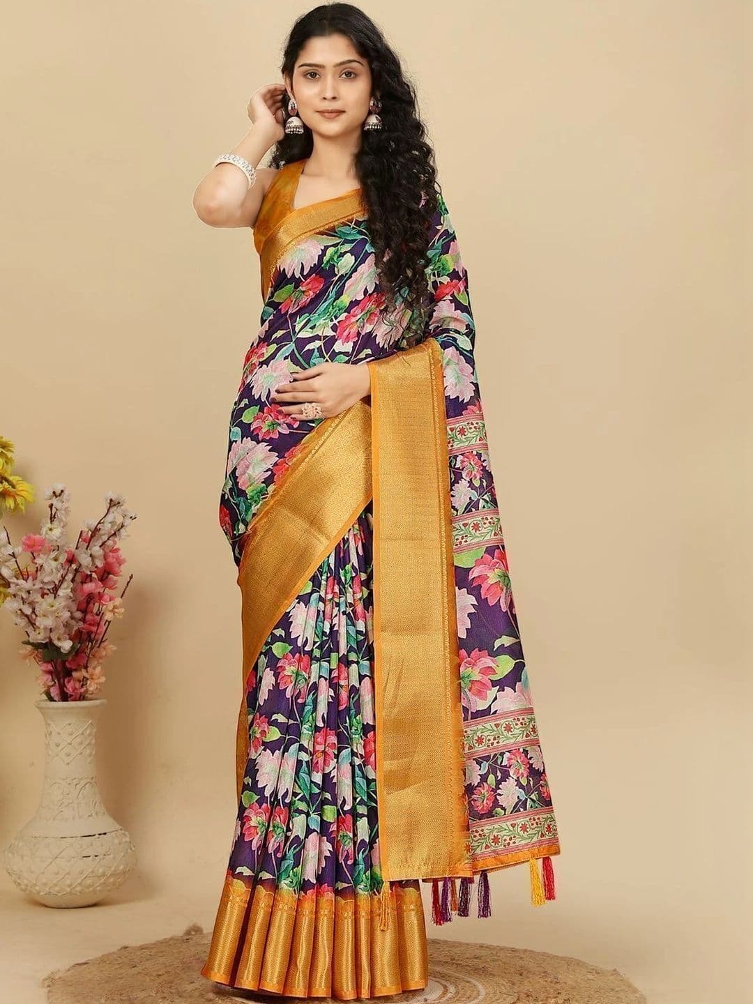 SSHAGUN LIFESTYLE Floral Saree - view 1