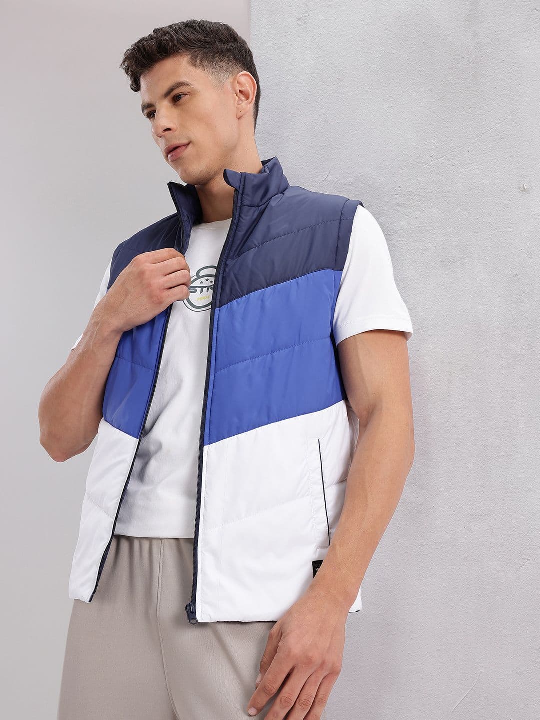 HRX by Hrithik Roshan Colourblocked Padded Gilet - view 1