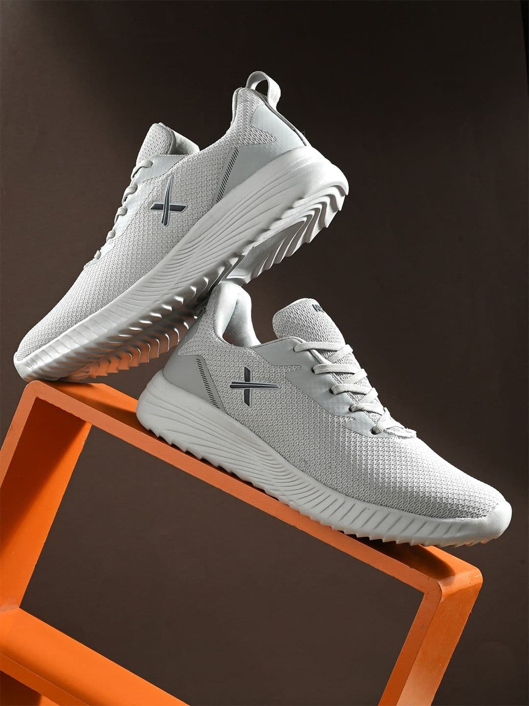 HRX by Hrithik Roshan Men Zoom Technology Non Marking Running Shoes - view 1