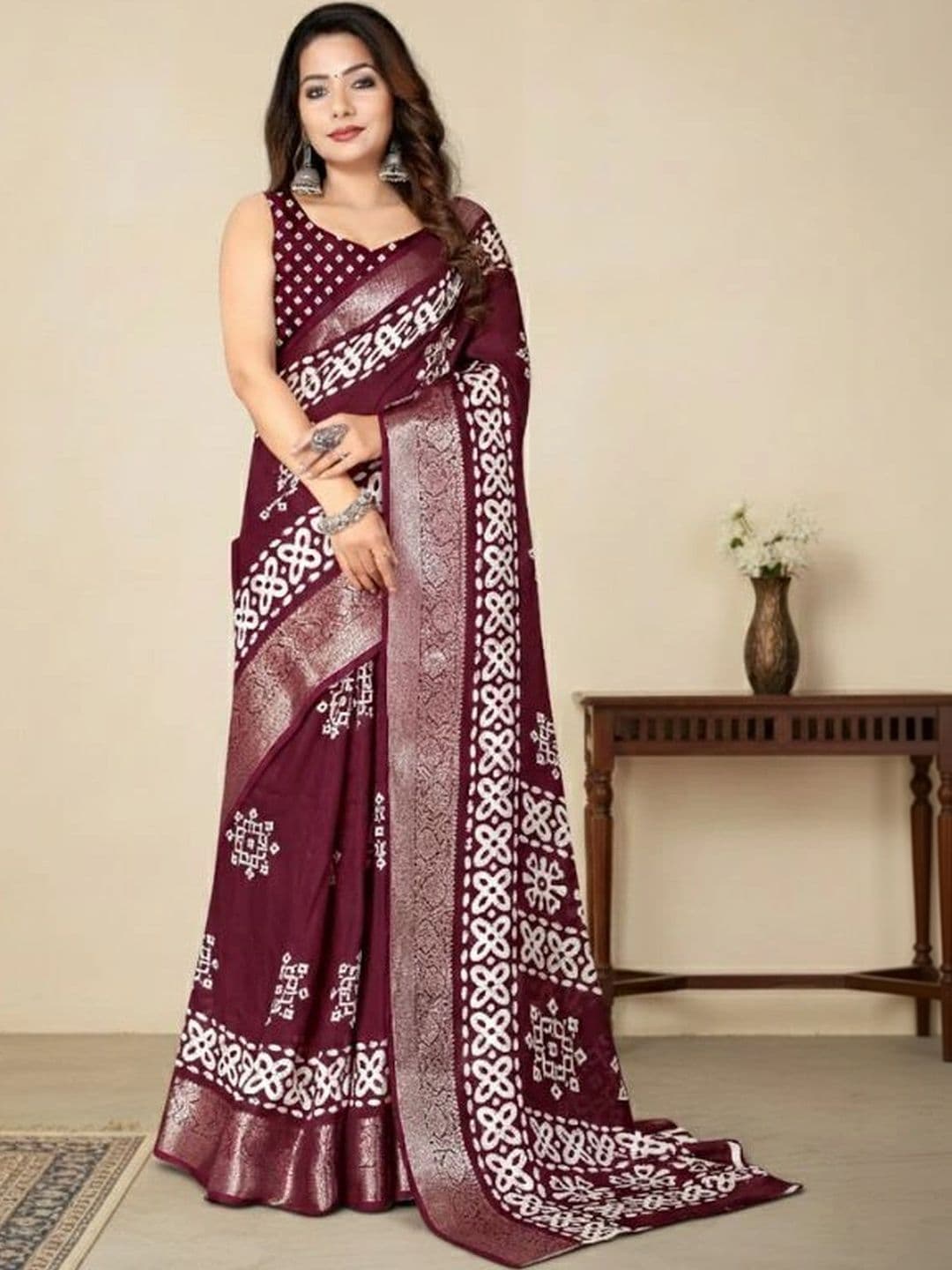 HOUSE OF VARNATANTU Batik Silk Cotton Heavy Work Saree - view 1