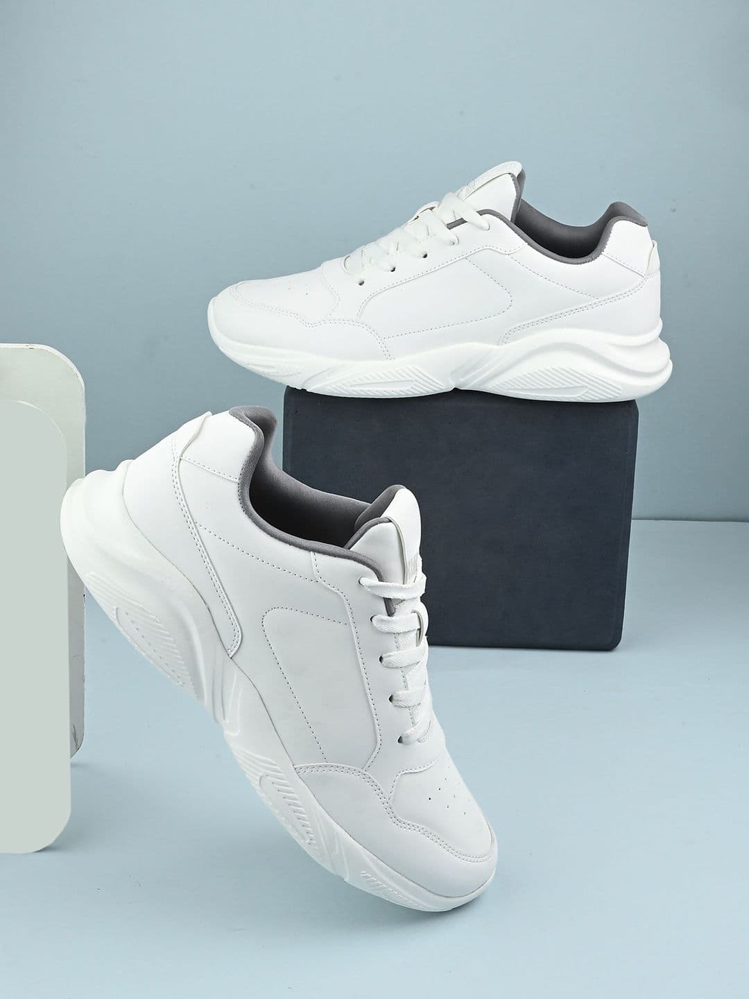 HRX by Hrithik Roshan Men Running Non-Marking Shoes - view 1