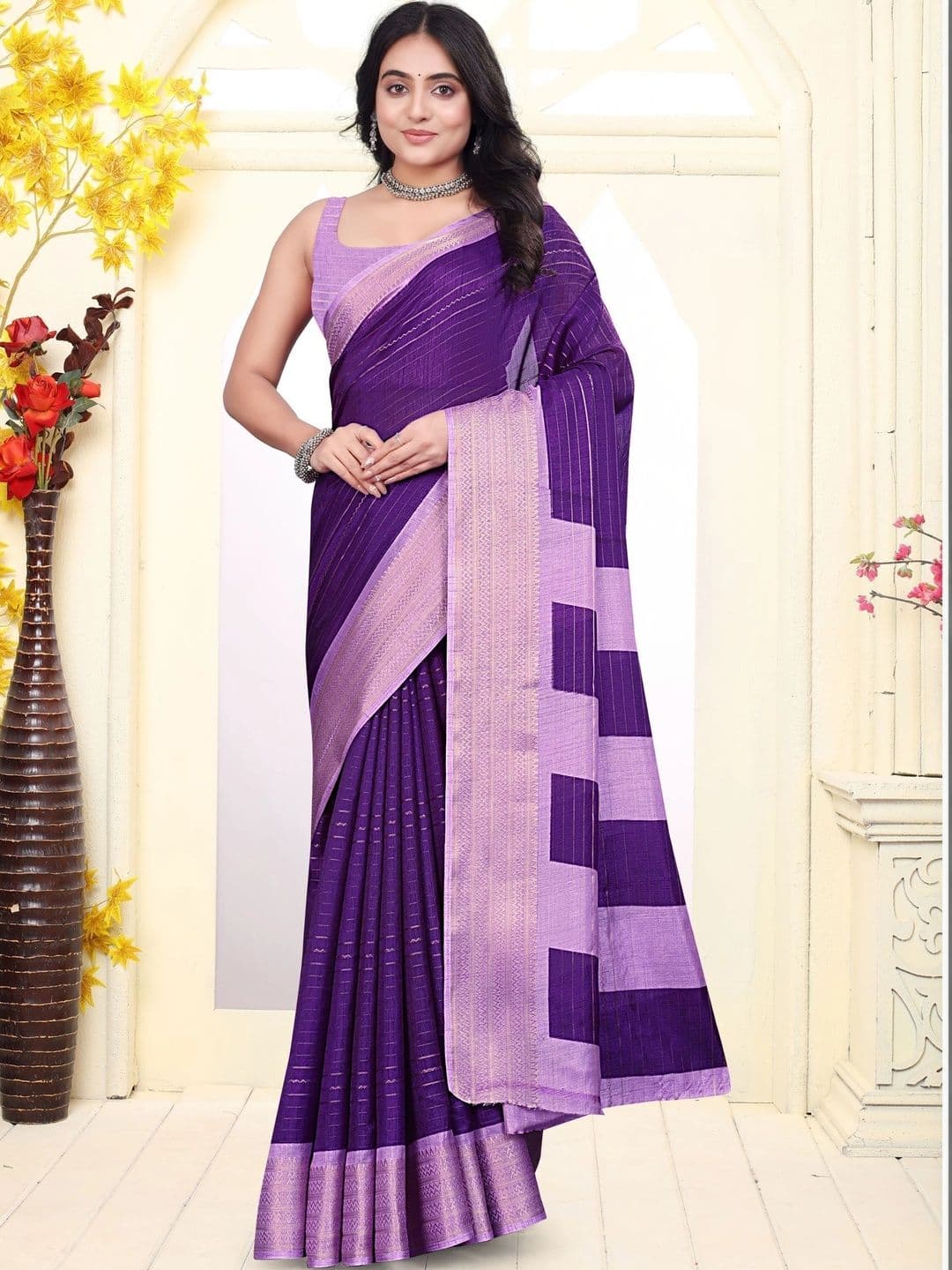 HOUSE OF VARNATANTU Striped Saree With Unstiched Blouse Piece - view 1