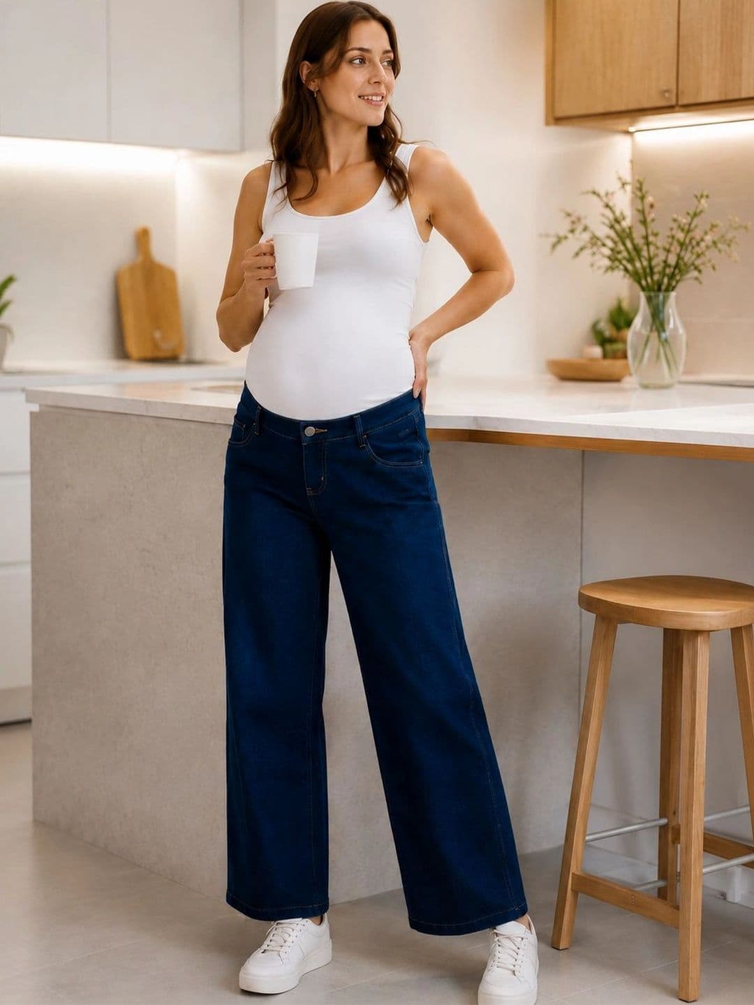 MomToBe Women Blue Low-Rise Cotton Jeans - view 1