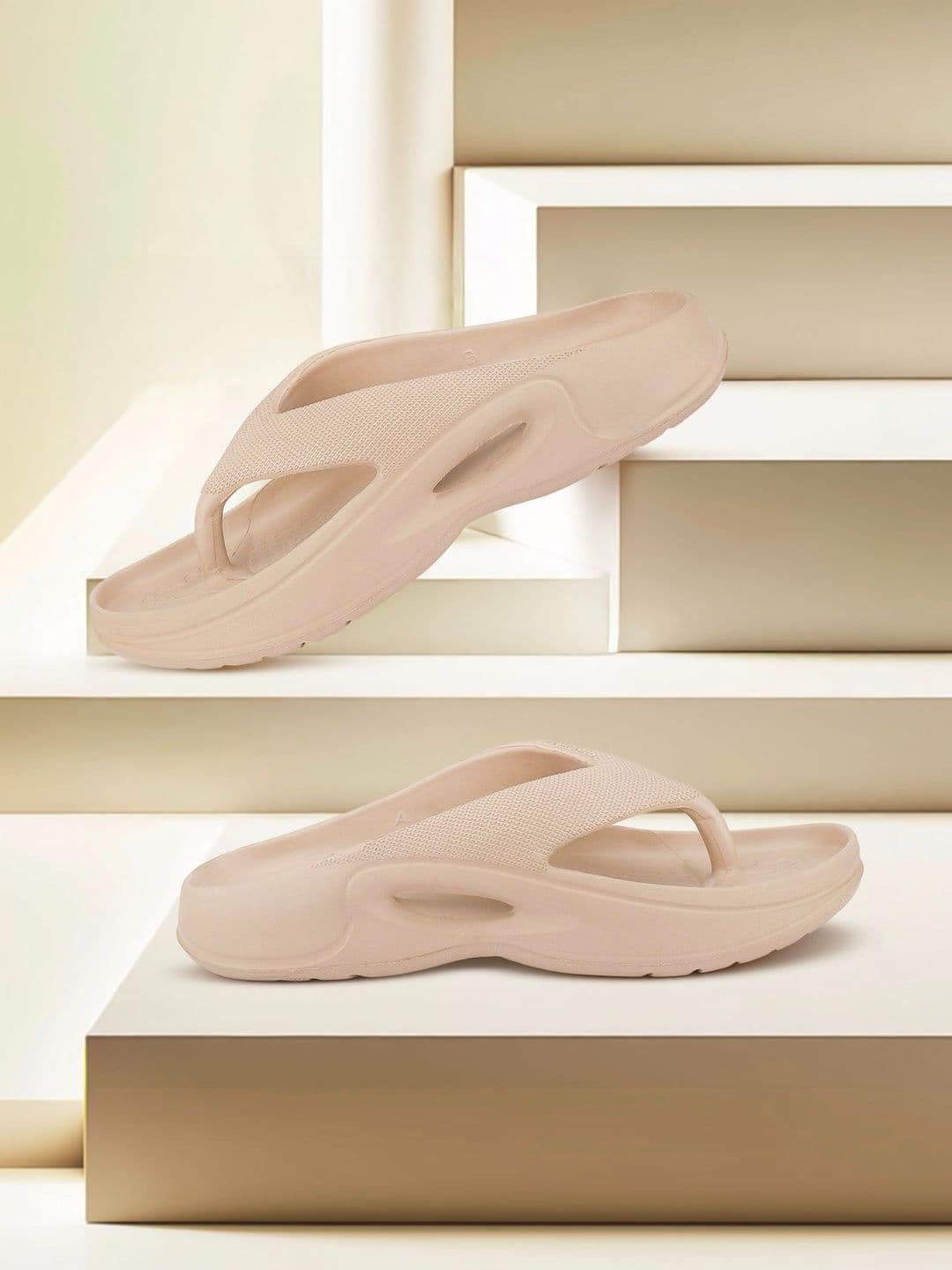 HRX by Hrithik Roshan Men Thong Flip-Flops - view 1