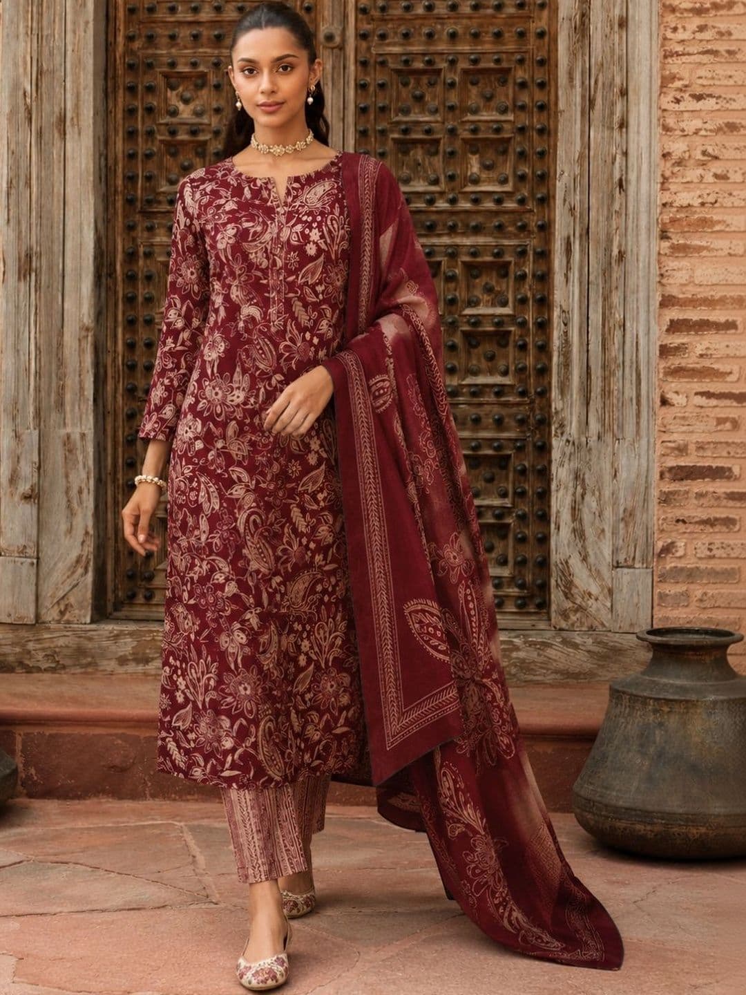Larqi Ethnic Motifs Printed Round Neck Pure Cotton Kurta with Trousers & With Dupatta - view 1