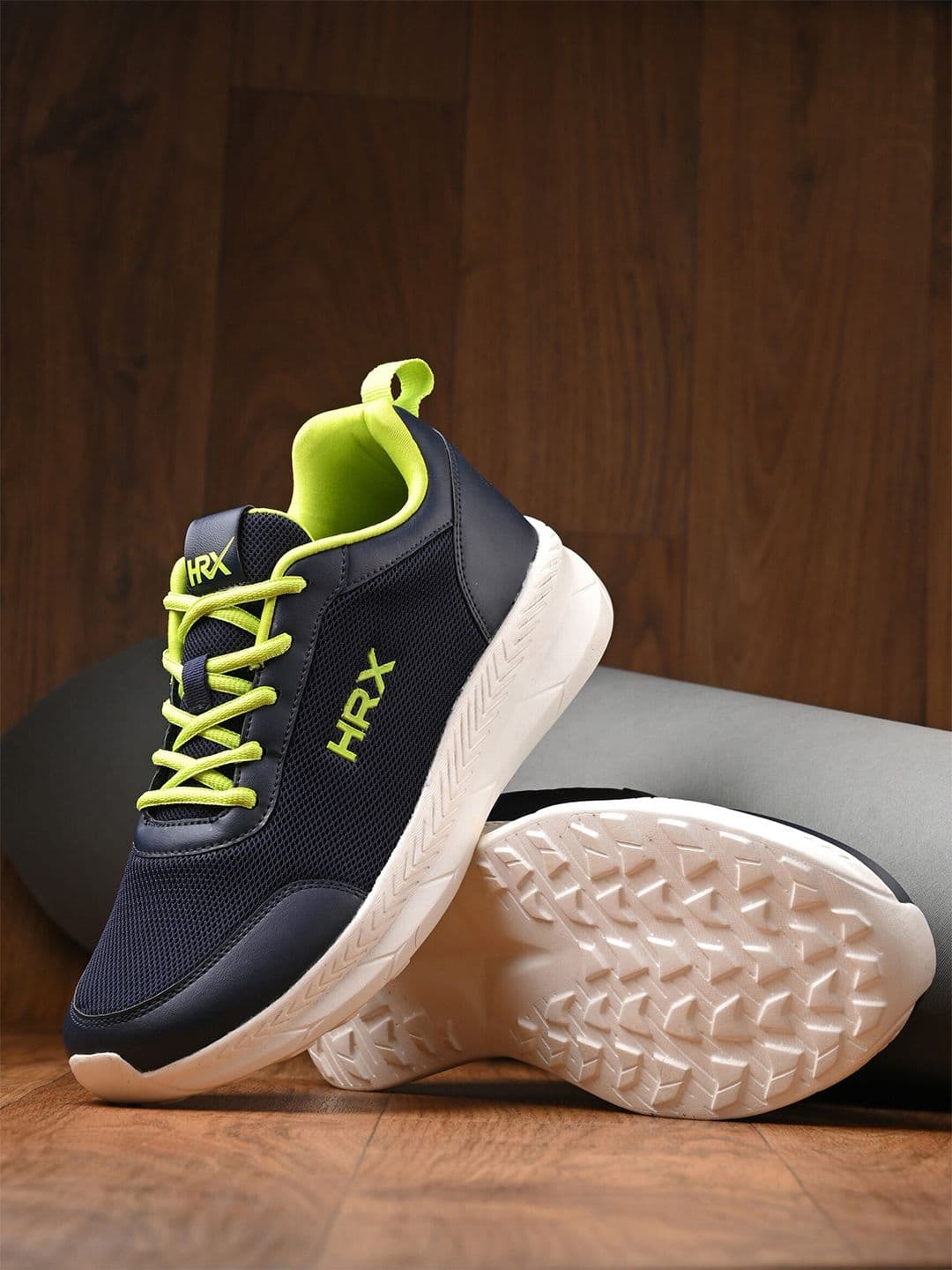 HRX by Hrithik Roshan Men Textured Running Shoes - view 1