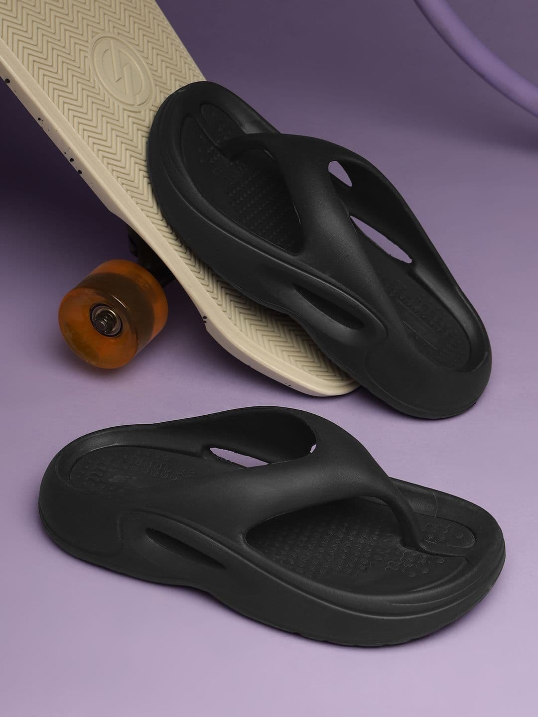 HRX by Hrithik Roshan Men Thong Flip-Flops - view 1
