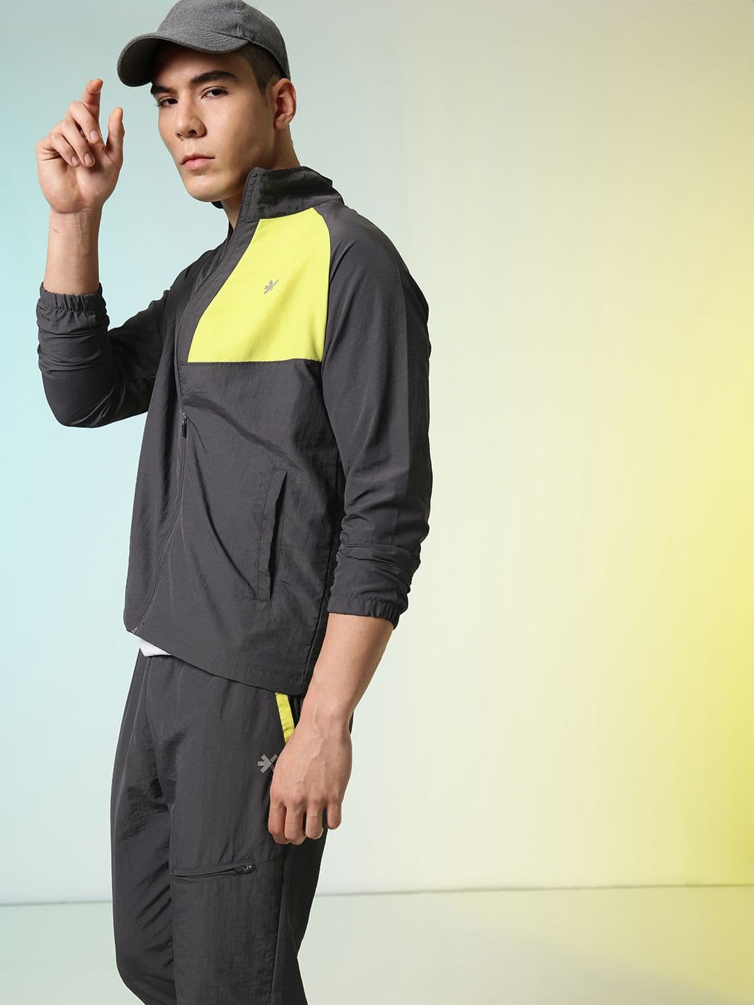 HRX by Hrithik Roshan Colourblocked Rapid Dry Running Tracksuit - view 1