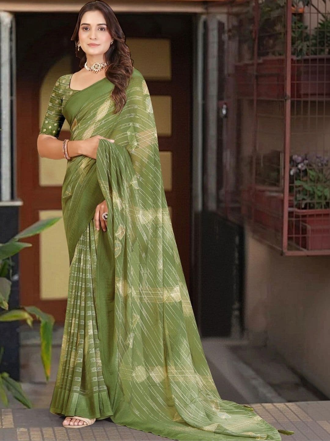 SSHAGUN LIFESTYLE Striped Saree - view 1