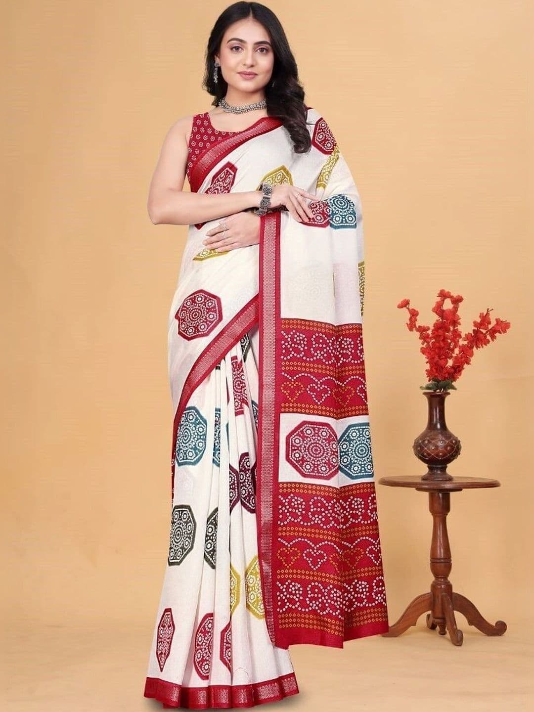 HOUSE OF VARNATANTU Floral Silk Cotton Saree - view 1
