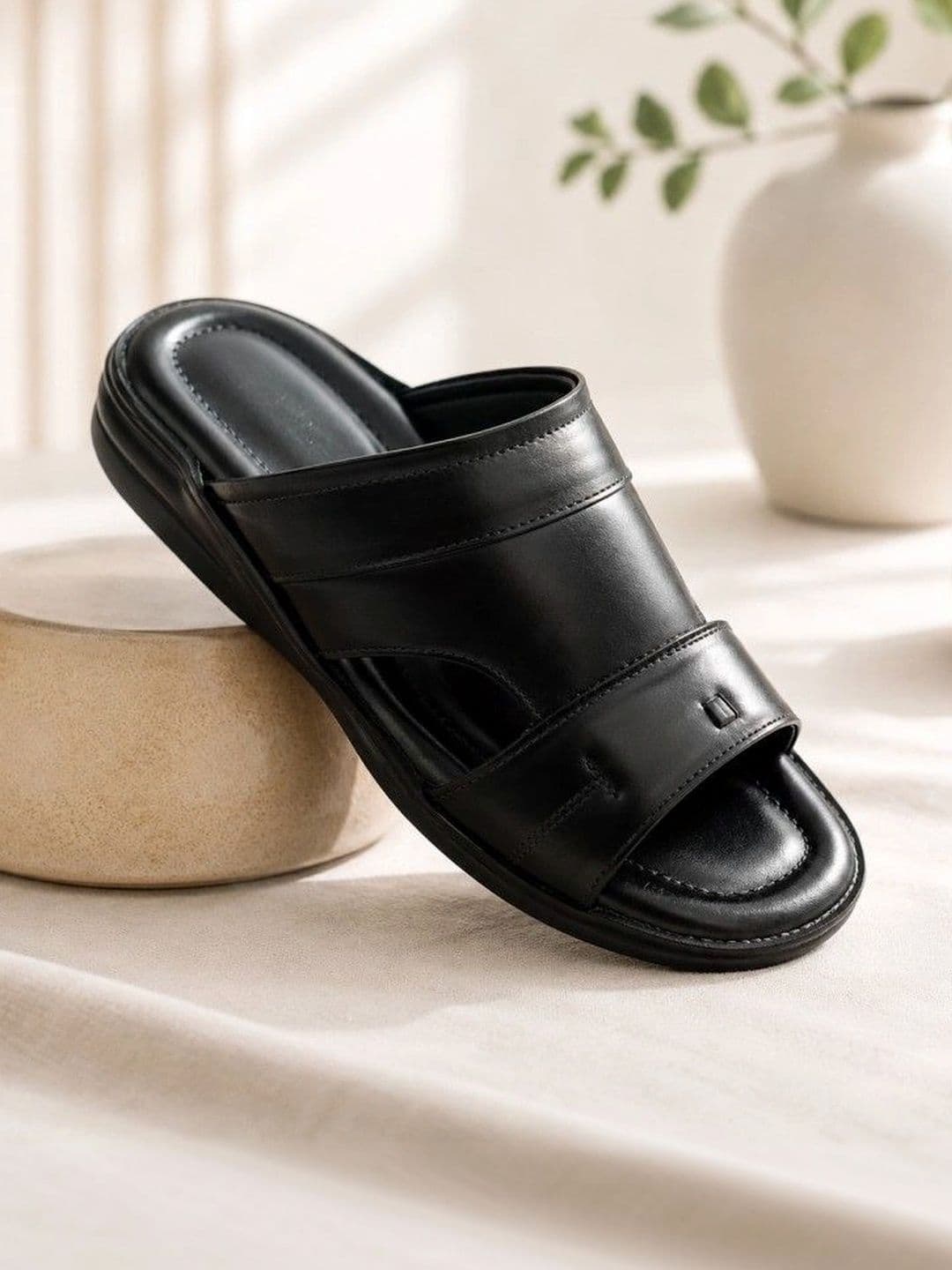 REAL BLISS FOOTWEAR Men Comfort Sandals - view 1