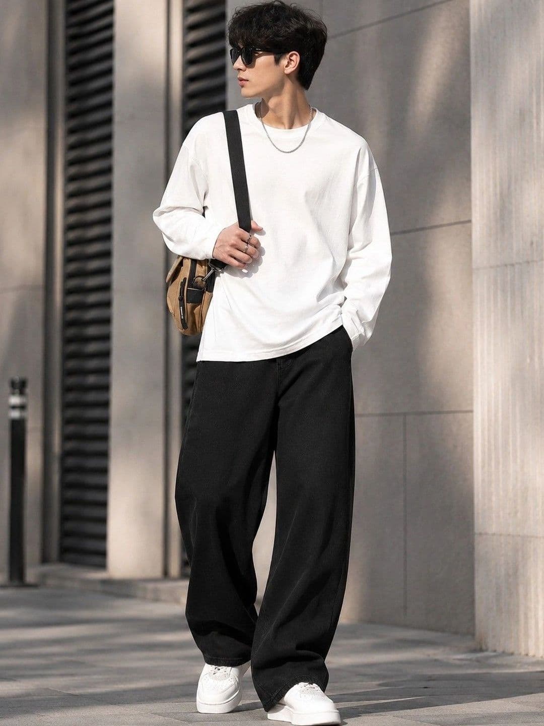 Encrypt Men Straight Fit Mid-Rise Stretchable Jeans - view 1