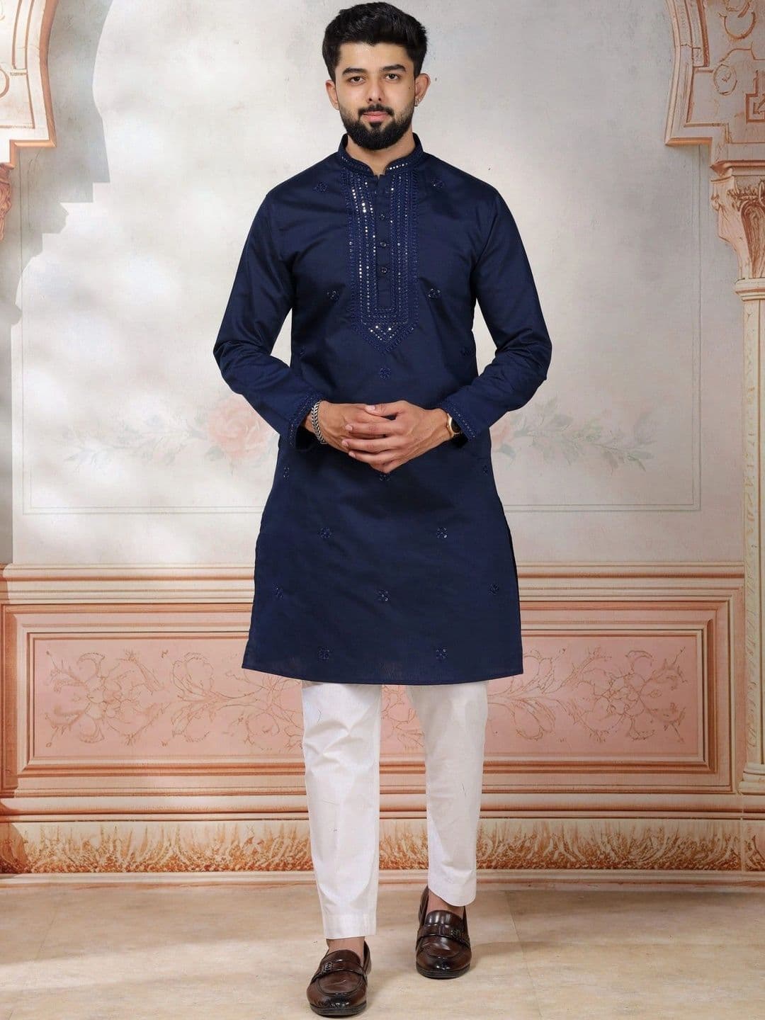 Koshin Men Embellished Sequinned Kurta - view 1
