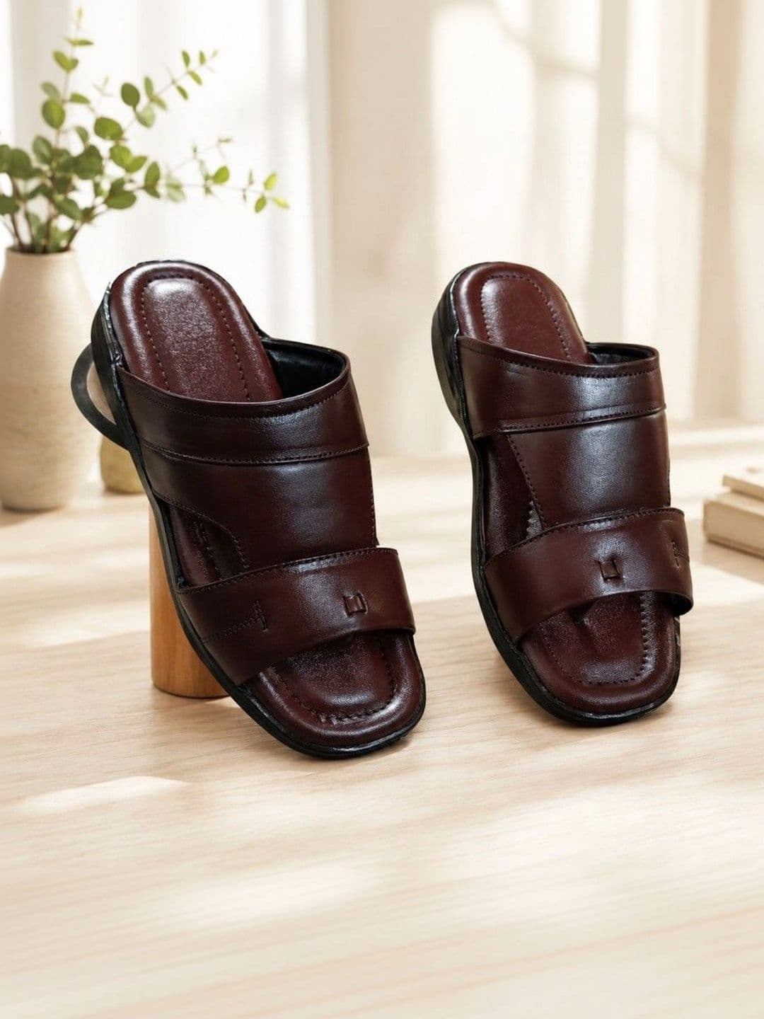REAL BLISS FOOTWEAR Men Comfort Sandals - view 1