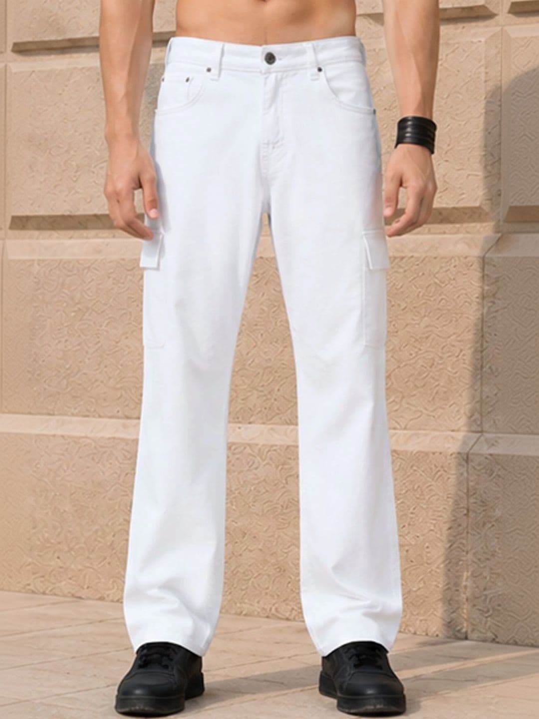 LINARIA Men Classic Straight Fit Mid-Rise Stretchable Jeans - view 1