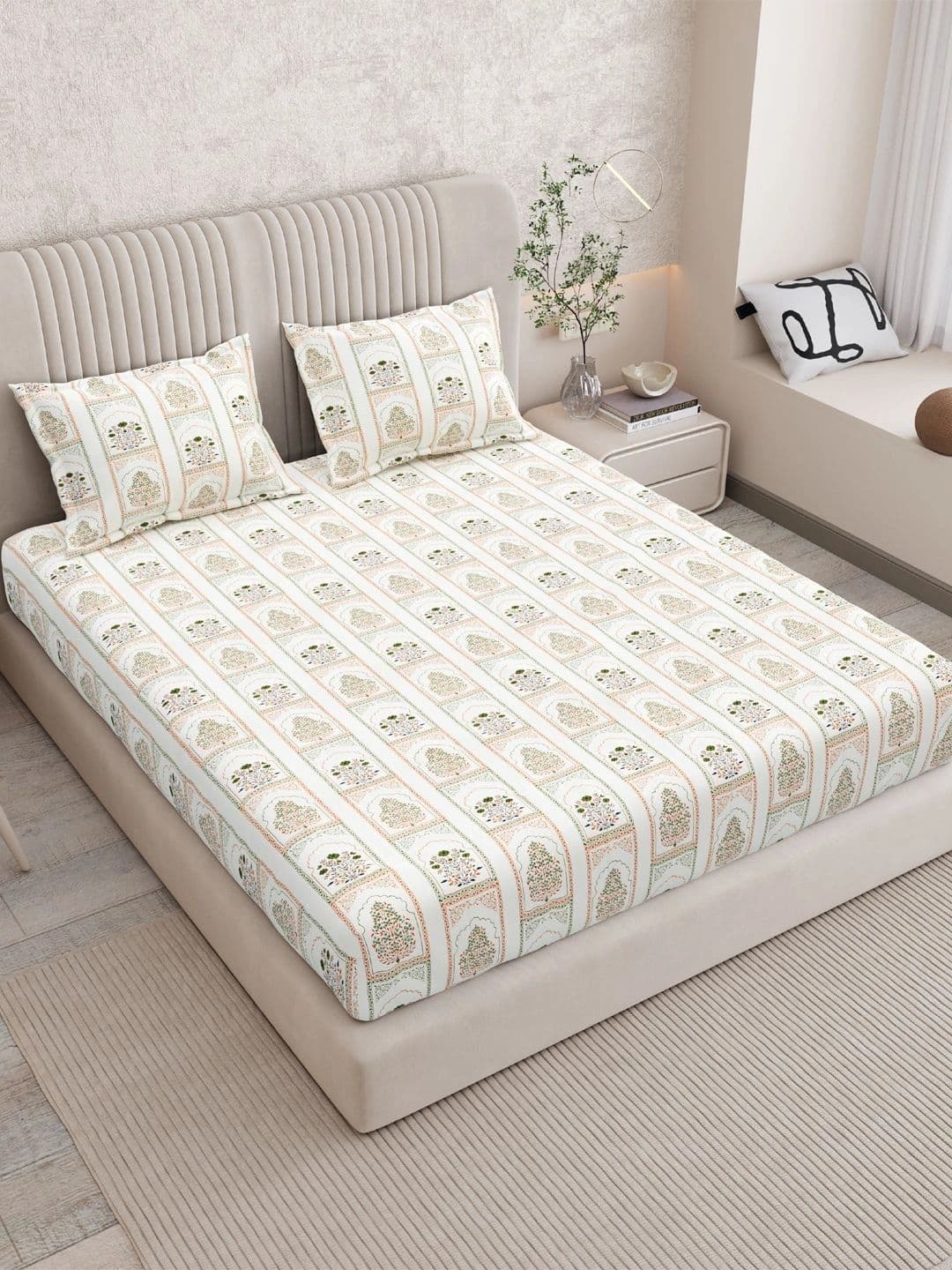 Sangria Green & White Floral 160 TC Bedsheet with 2 Pillow Covers - view 1