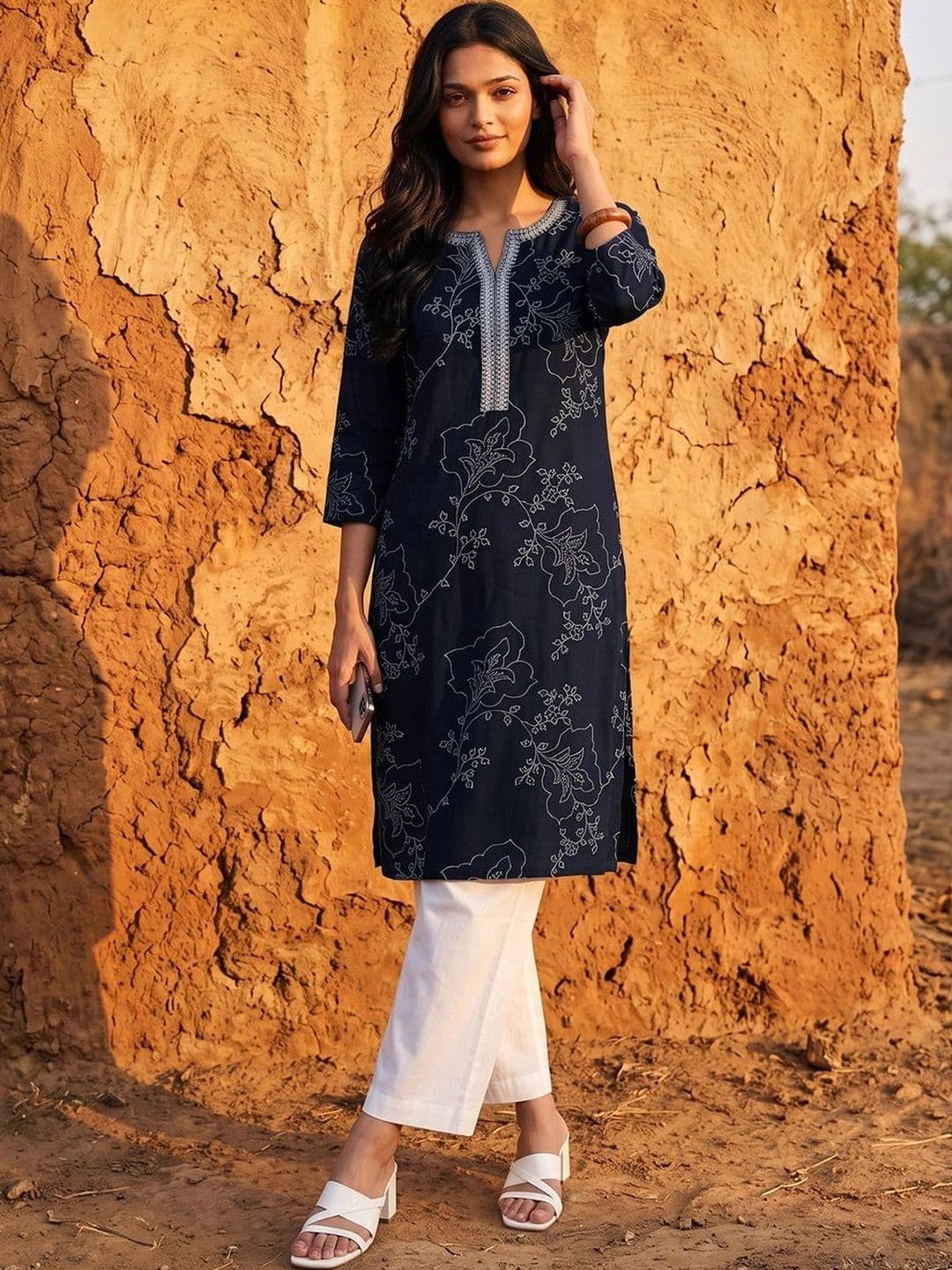 Melange by Lifestyle Women Floral Printed Thread Work Kurta - view 1