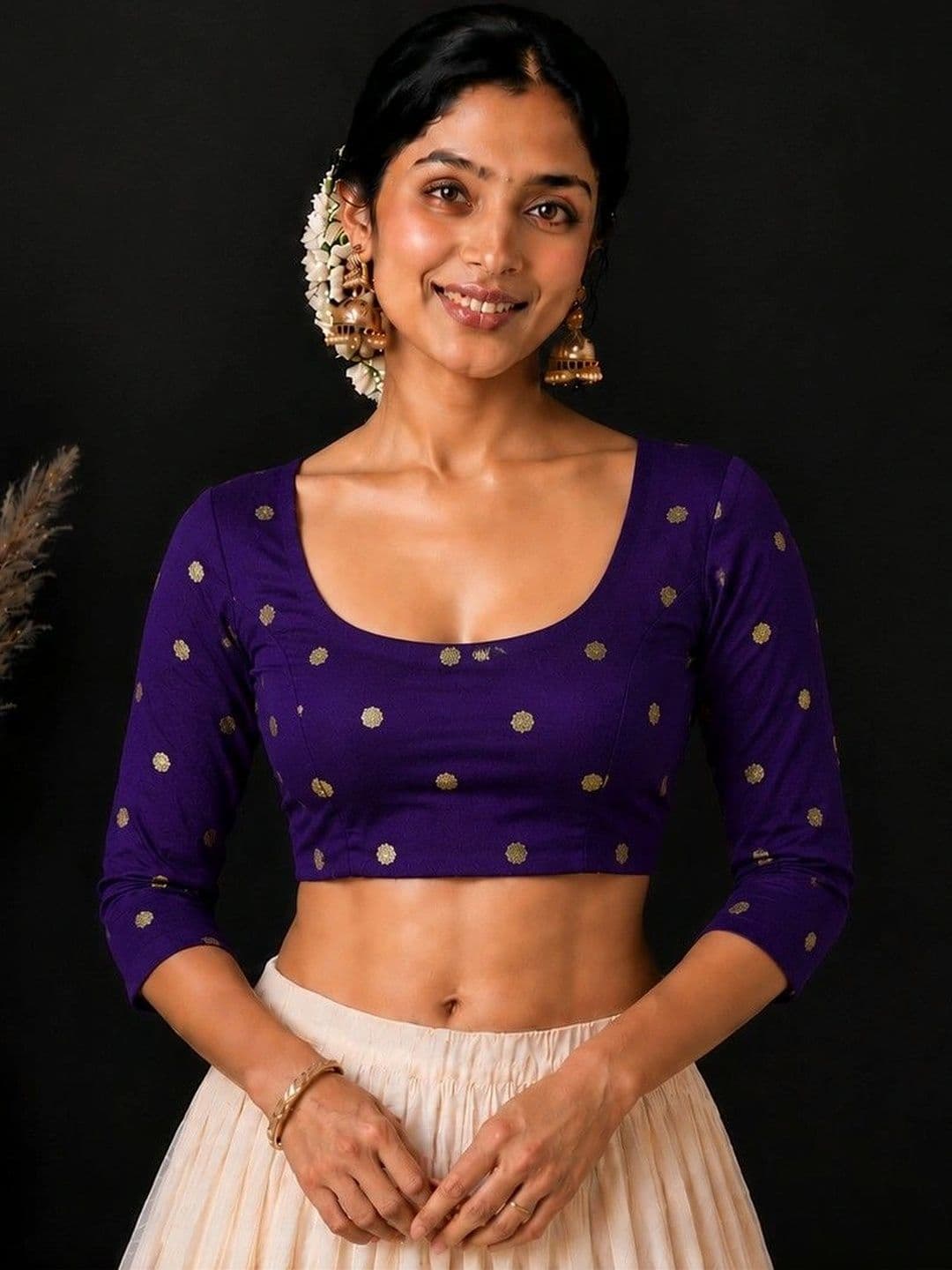 aai k Women Embellished Sequinned Cotton Saree Blouse - view 1