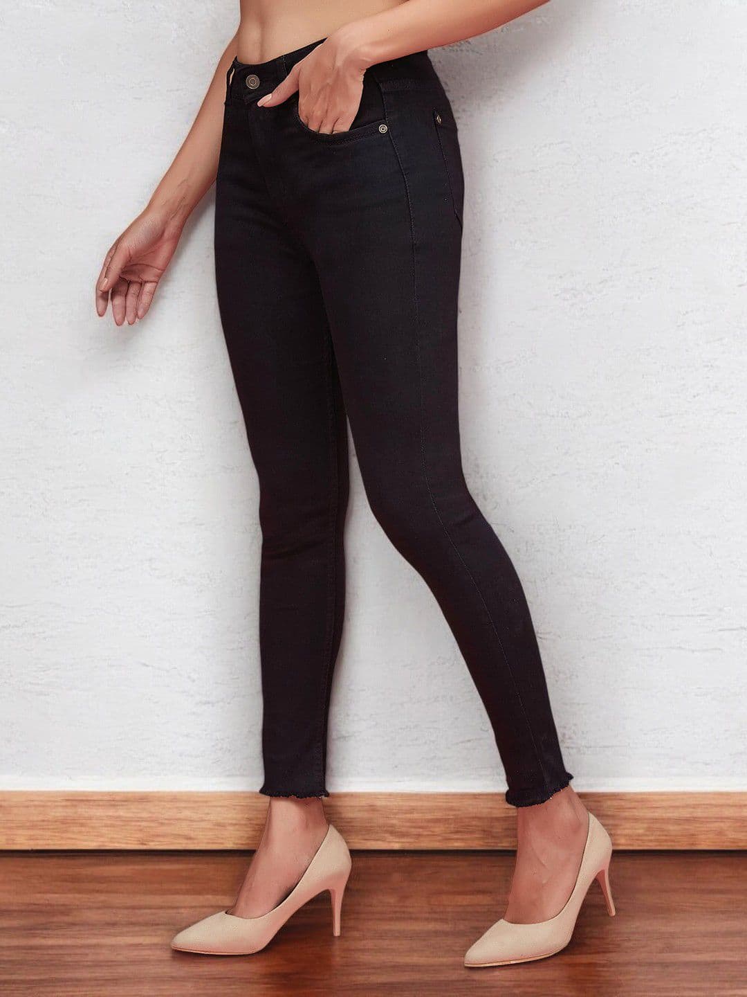 DressBerry Women Slim Fit High-Rise Mildly Distressed Stretchable Jeans - view 1