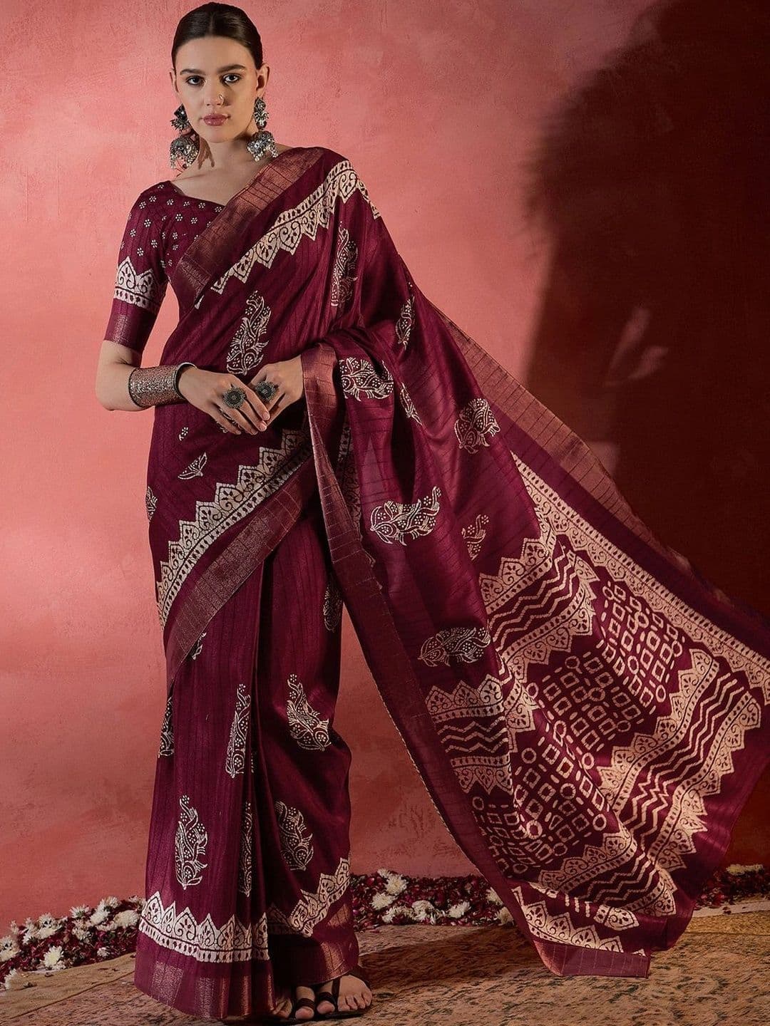 Mitera Bagh Zari Silk Blend Designer Sungudi Saree - view 1