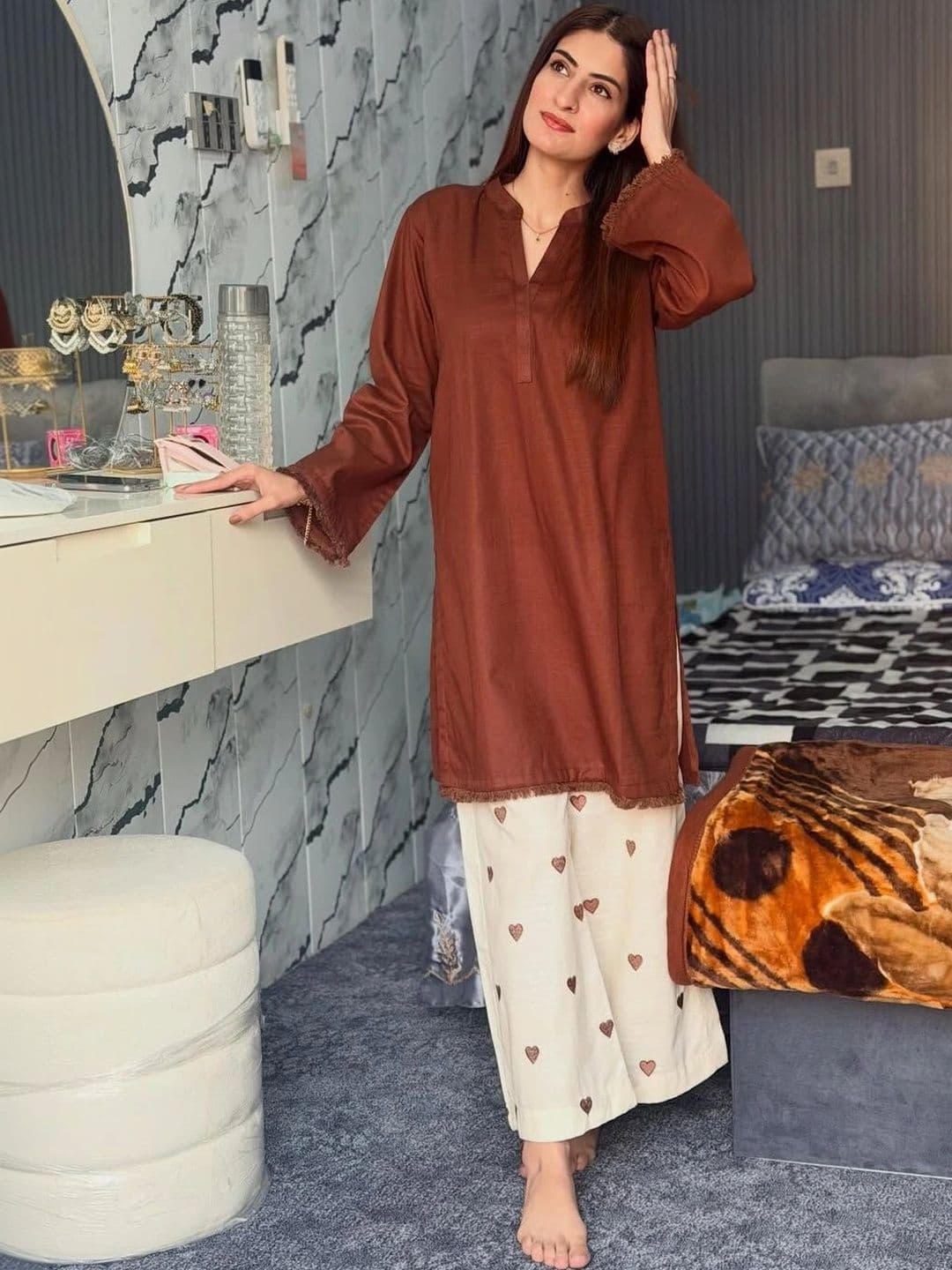 KALINI Women Regular Kurta with Palazzos - view 1