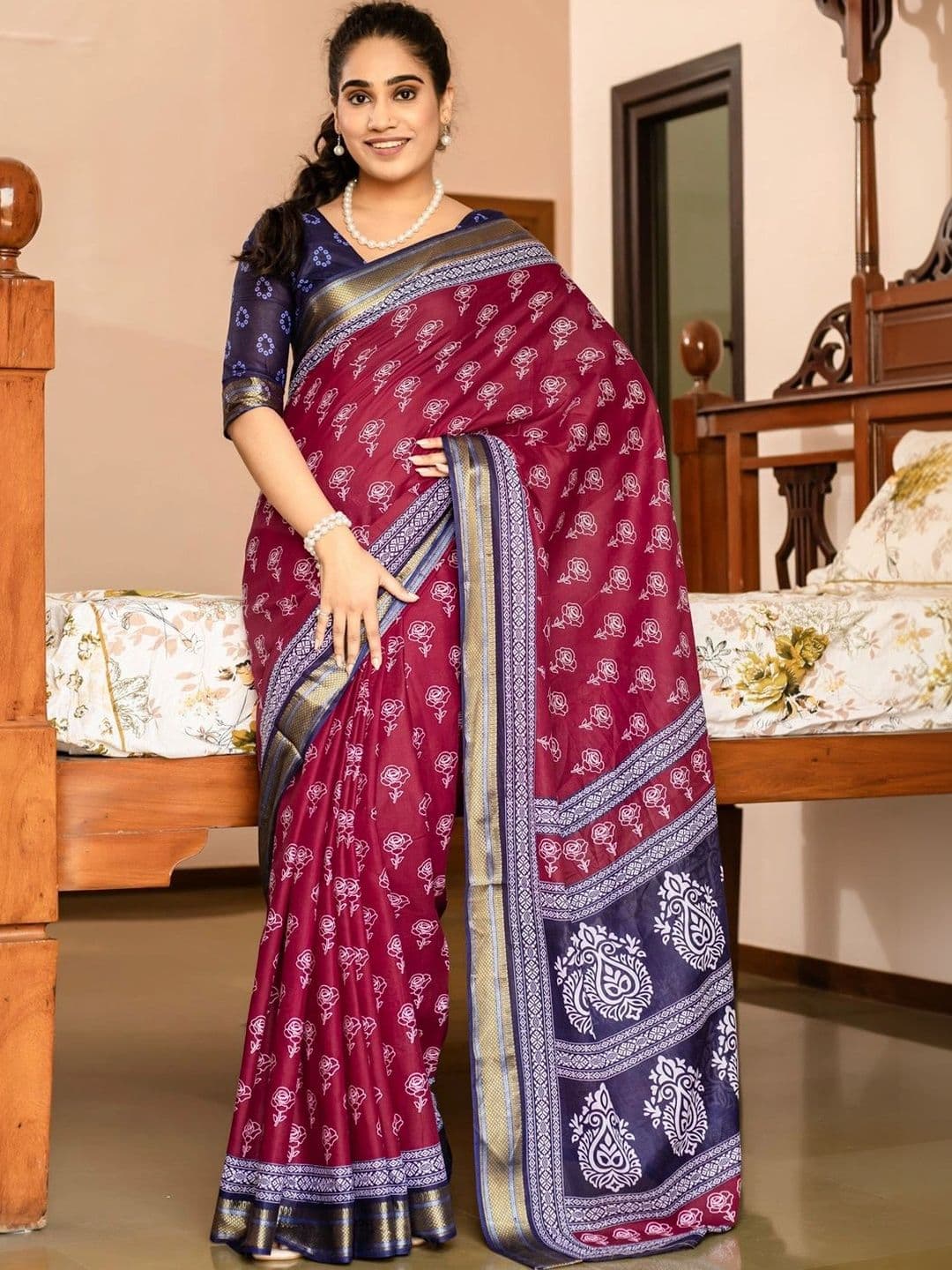 Mitera Floral Designer Bagh Saree - view 1