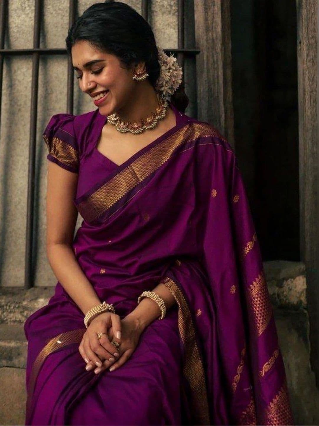 HERE&NOW Zari Silk Blend Kanjeevaram Saree - view 1