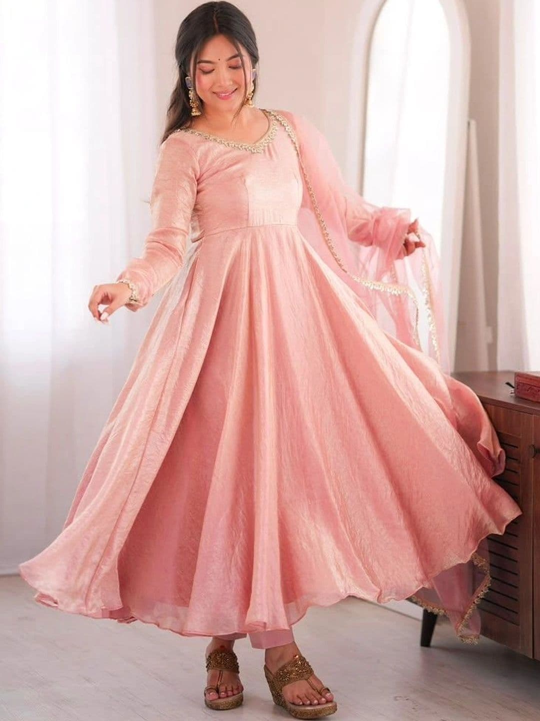 SAJAVAT ETHENIC WEAR Women Empire Gotta Patti Pure Silk Kurta with Trousers & With Dupatta - view 1