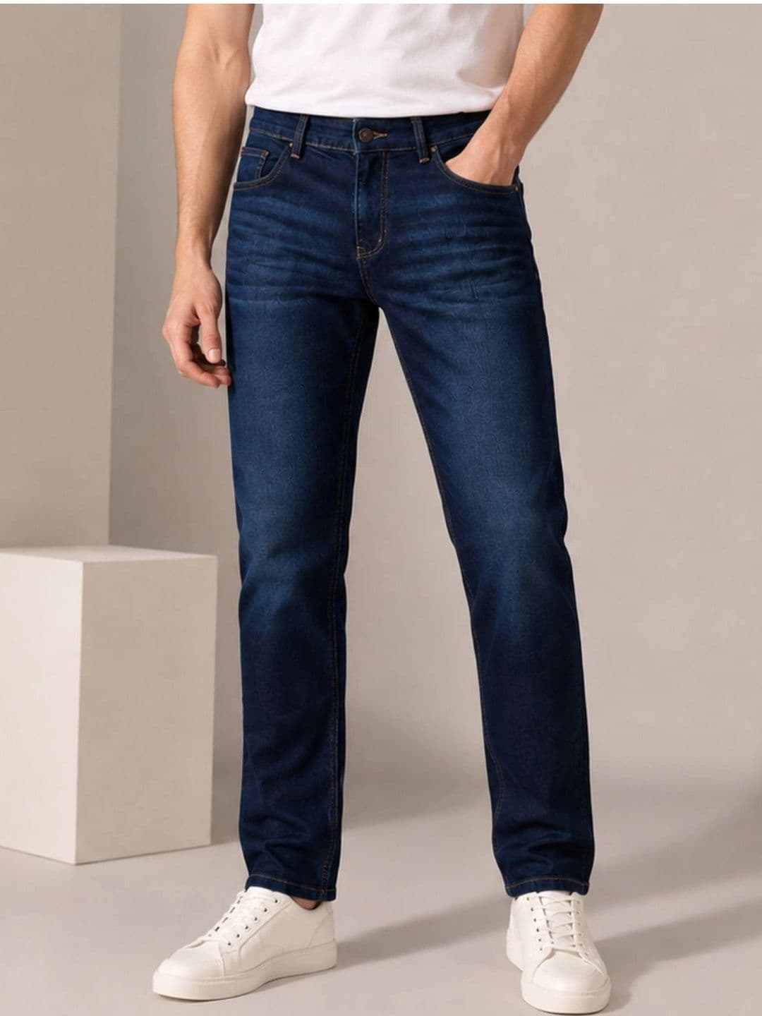ZUSH Men Straight Fit Mid-Rise Low Distress Stretchable Jeans - view 1