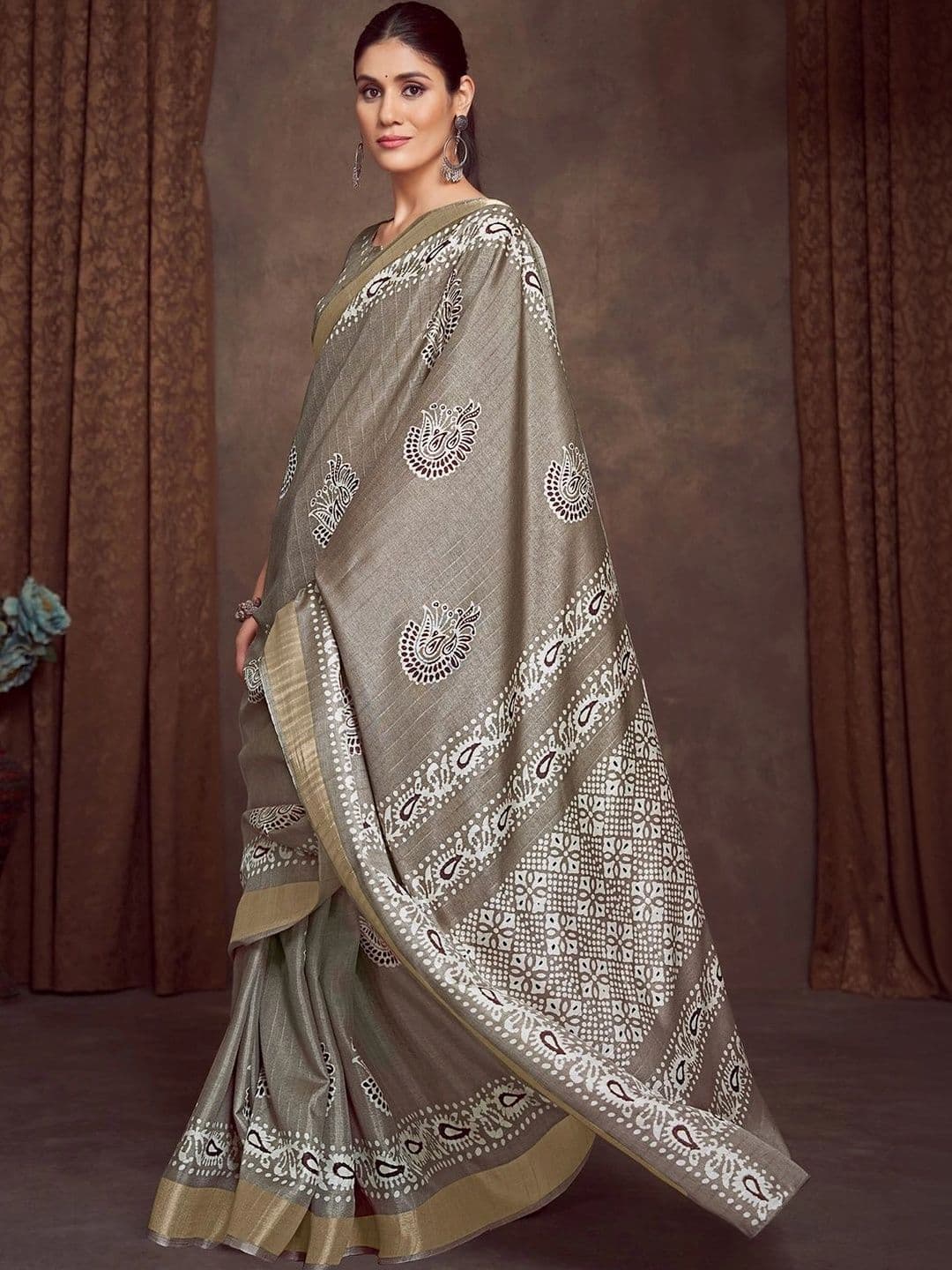 Mitera Ethnic Motifs Zari Silk Blend Designer Block Print Saree - view 1