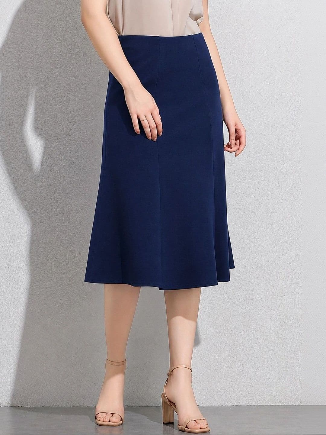JOJO CREATION Women Self Design Slits Front Slit Knee Length Pencil Skirt - view 1