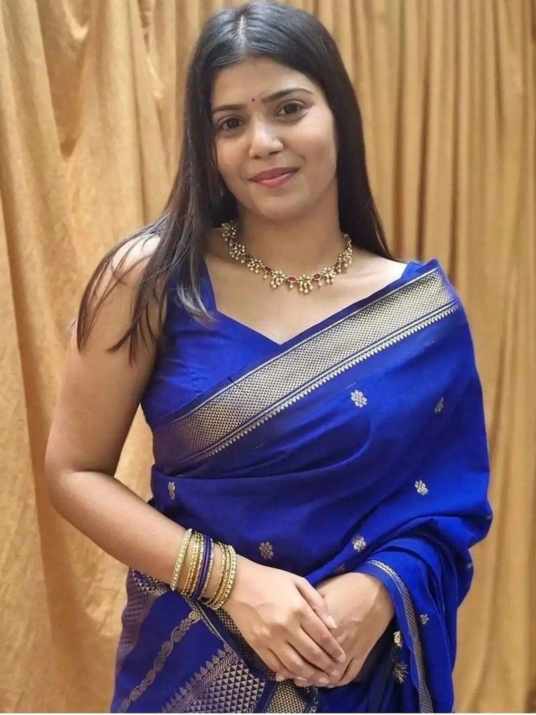 KALINI Woven Design Zari Silk Blend Kanjeevaram Saree - view 1